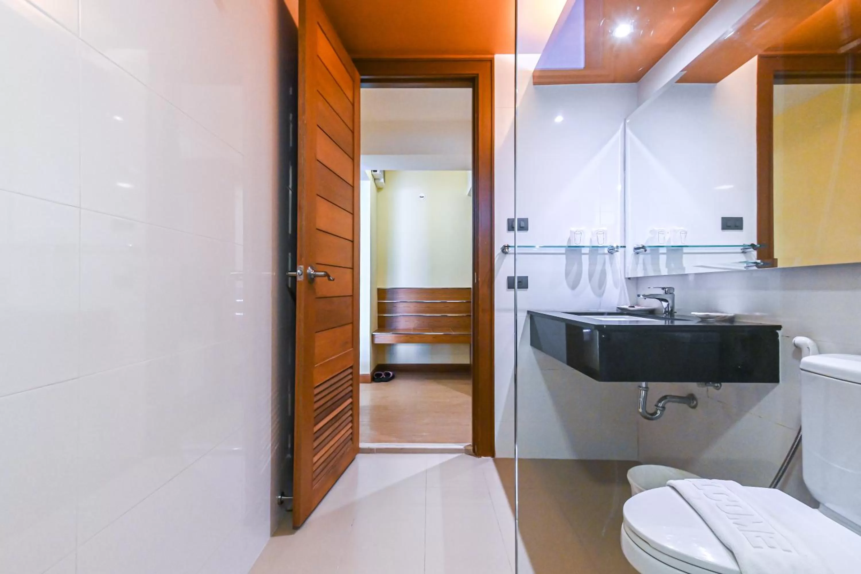 Double or Twin Room with Swimming Pool Access in Golden Sea Hua Hin - SHA Extra Plus