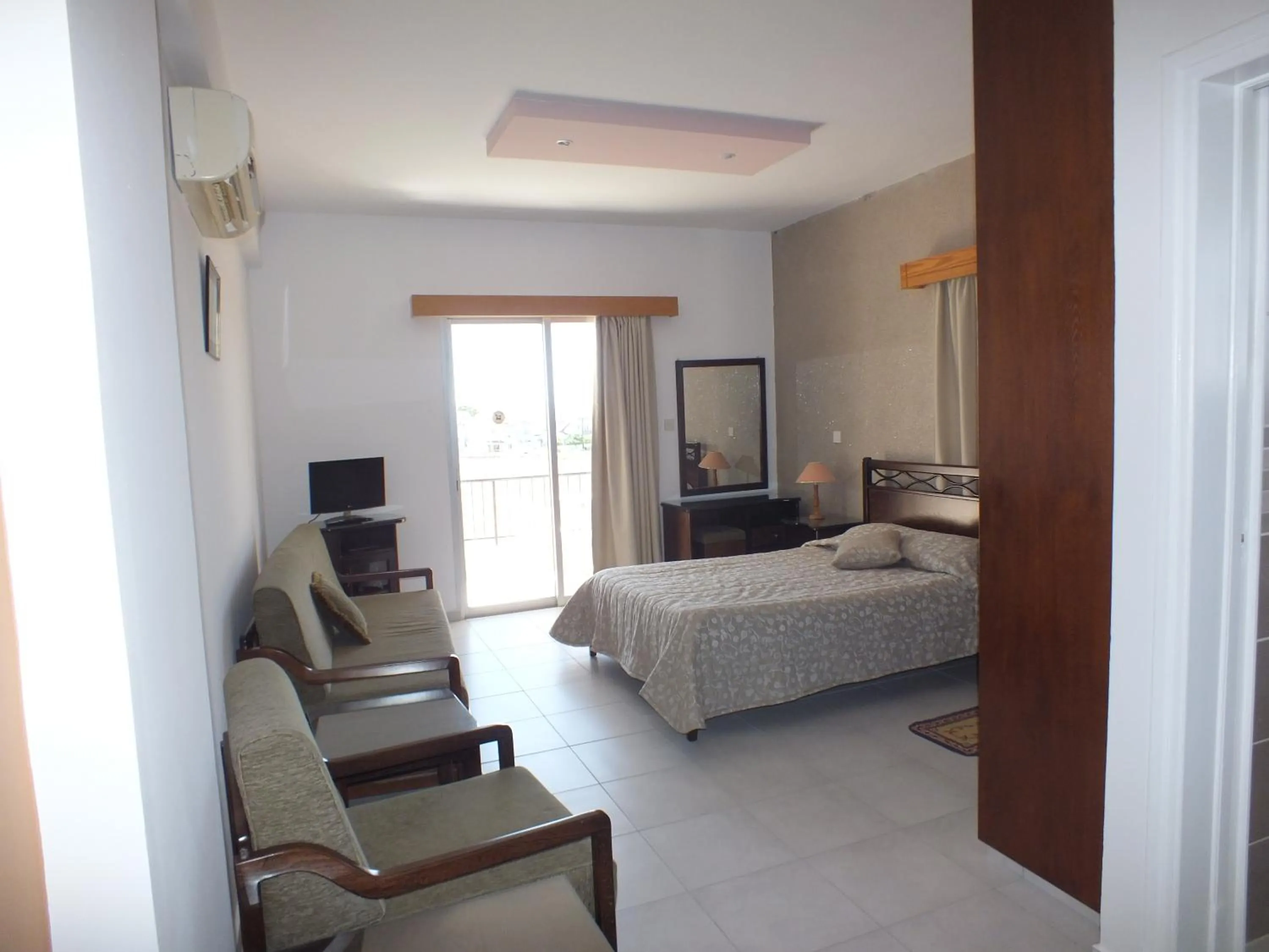 Studio Apartment with Sea View in Petsas Apartments