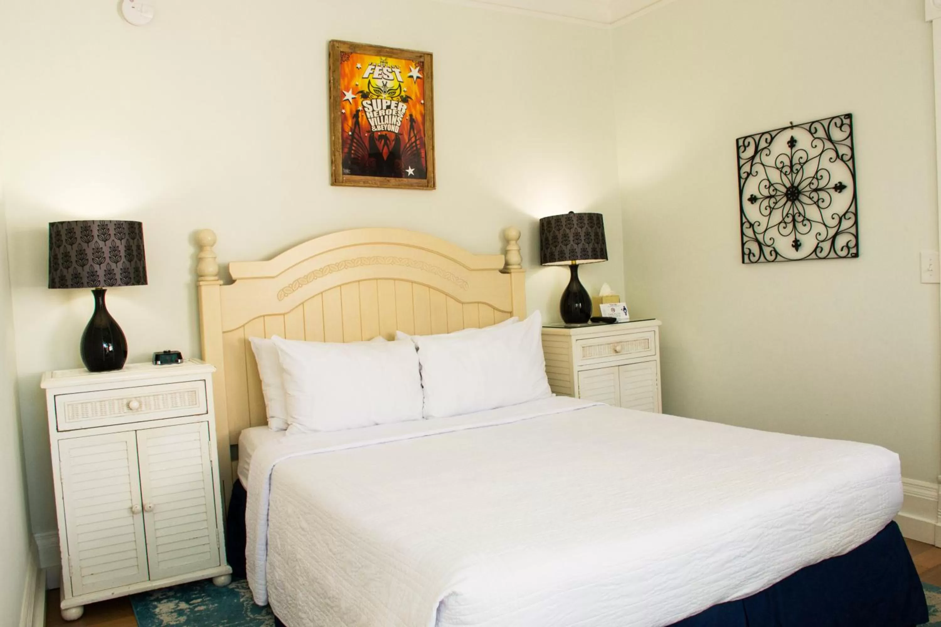 Queen Room in Duval House