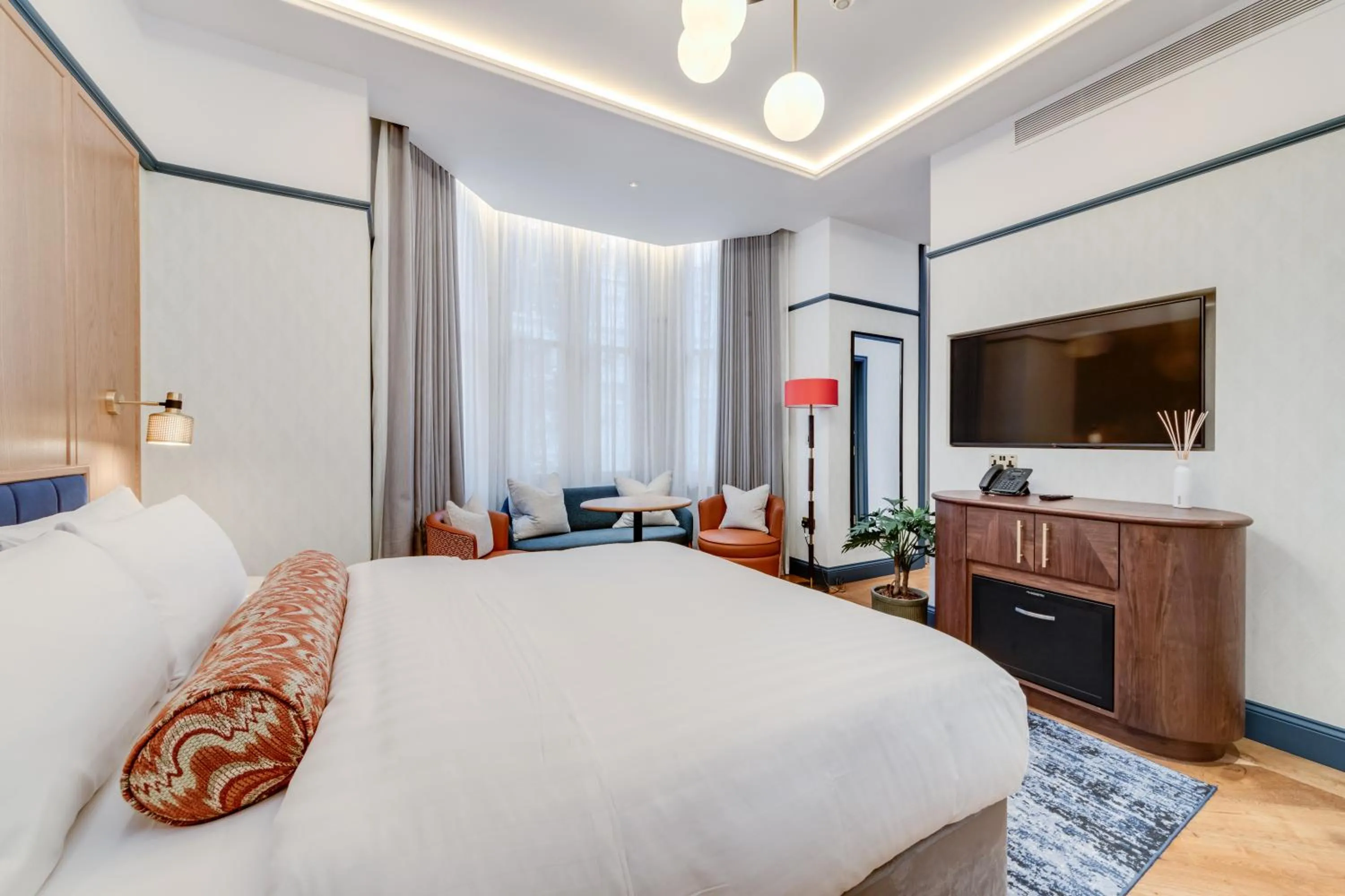 Executive Suite in Best Western The Boltons