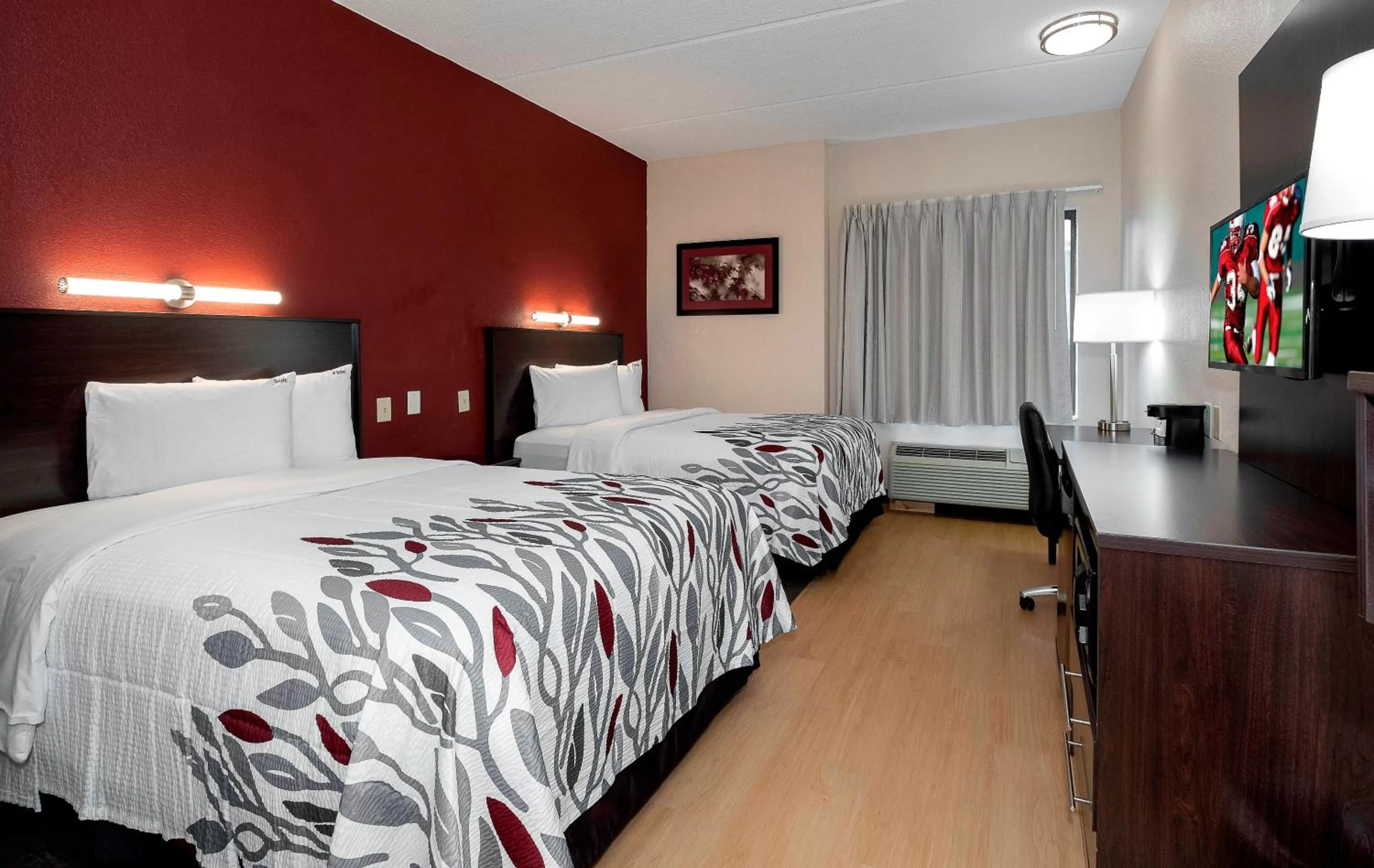 Deluxe Room with Two Double Beds Smoke Free in Red Roof Inn Raleigh Southwest - Cary