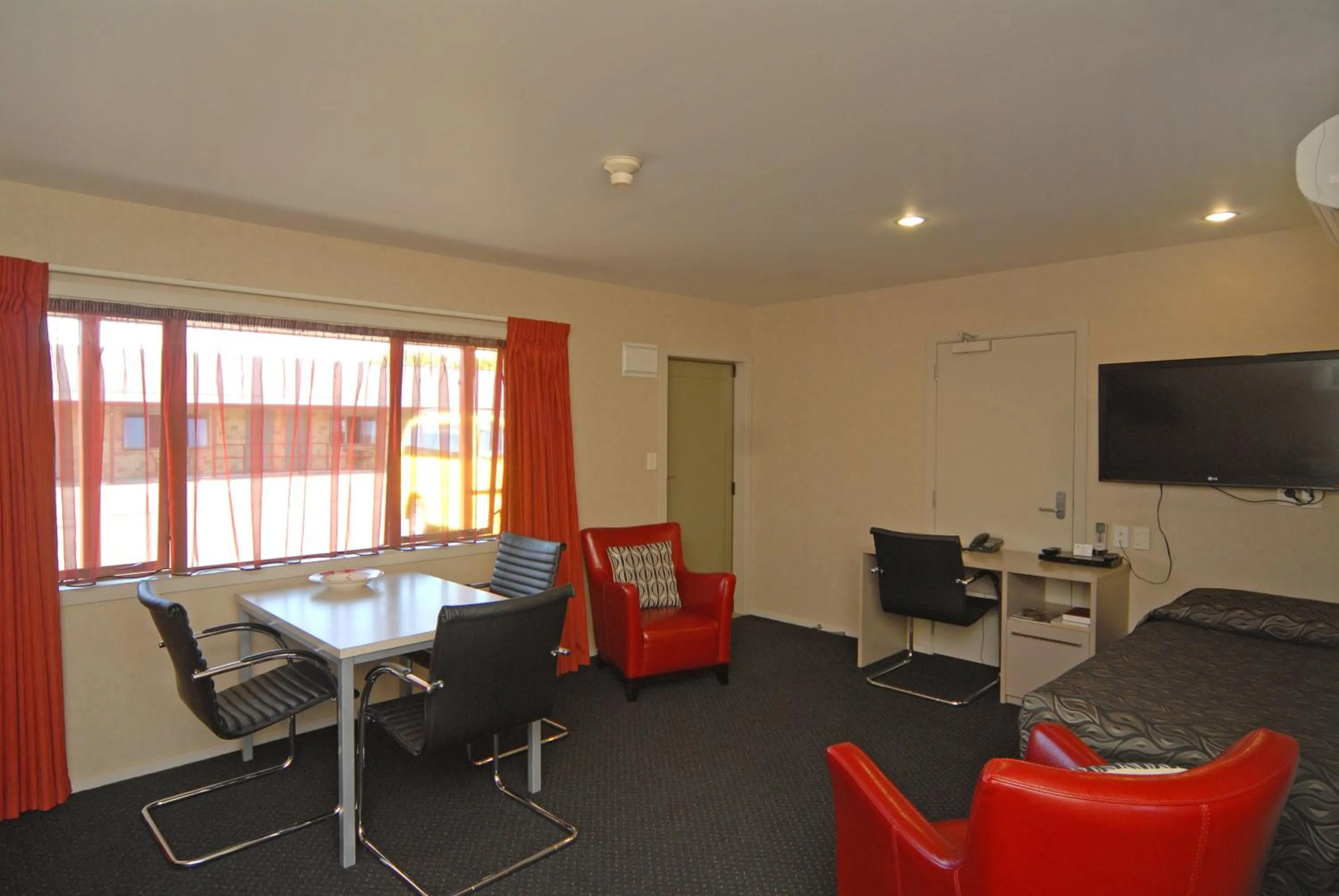 One-Bedroom Suite in Omahu Motor Lodge