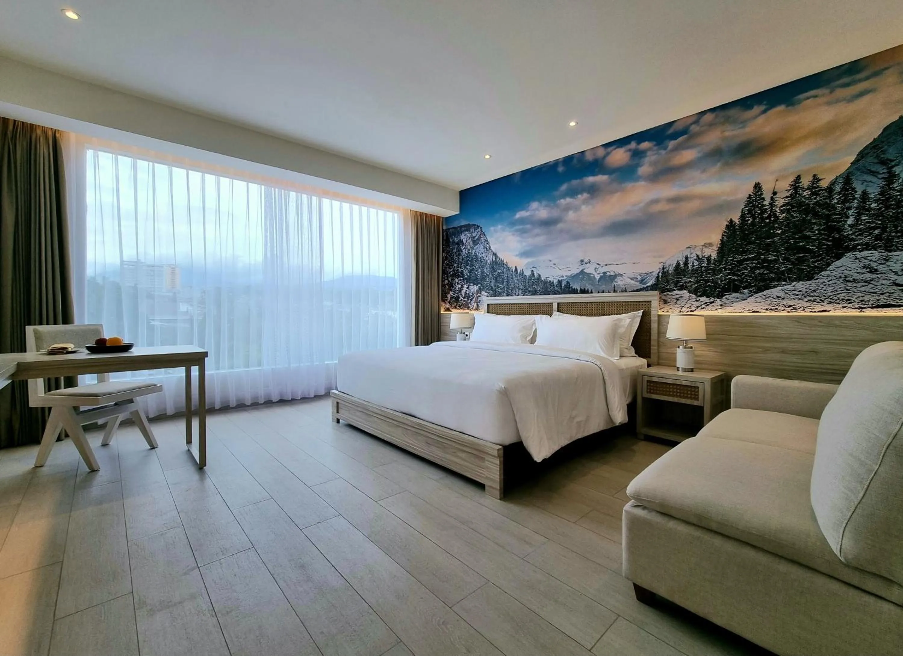 Executive Winter King Bed in Hemangini Hotel Bandung