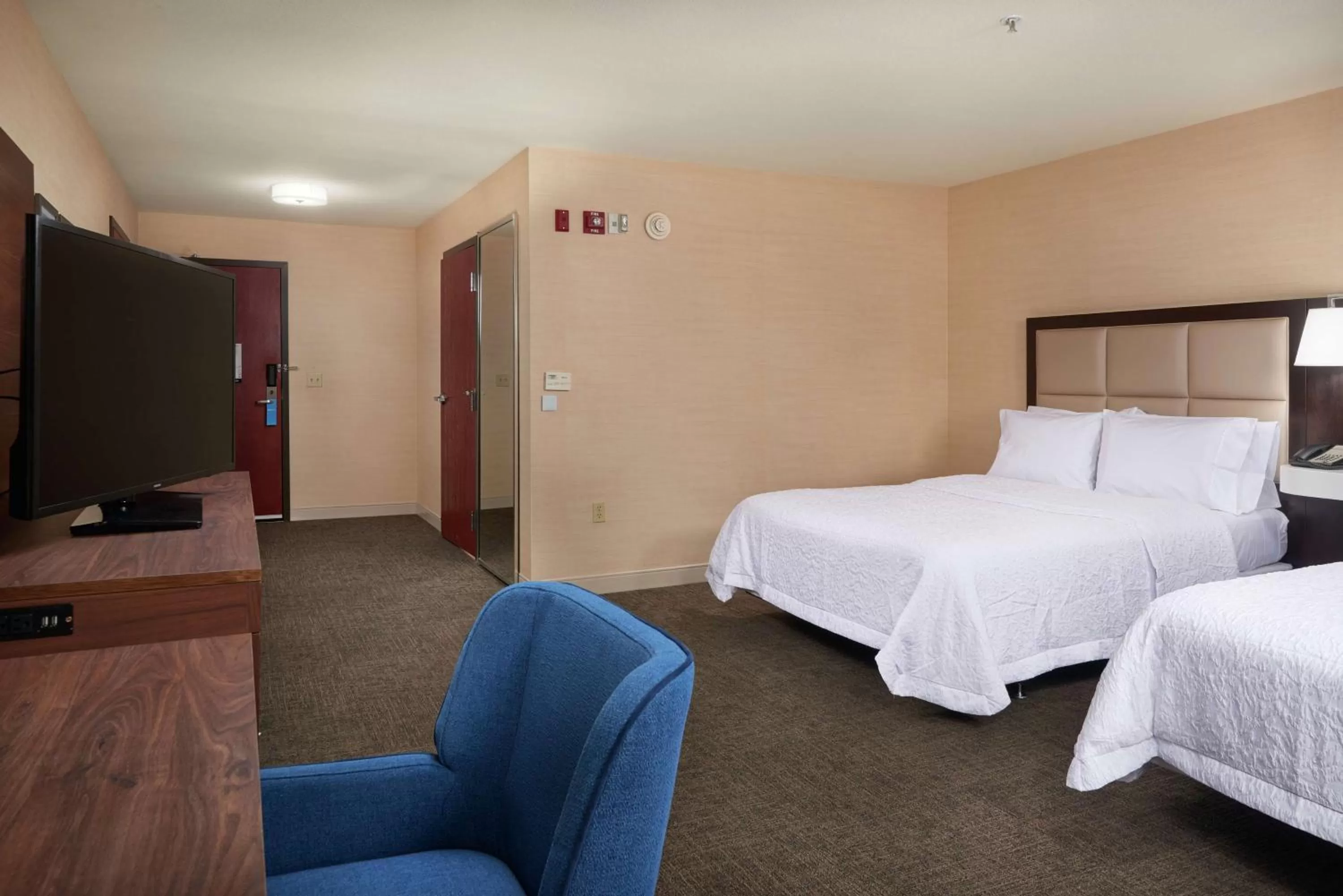 Queen Studio Suite with Two Queen Beds - Mobility Access/Non-Smoking in Hampton Inn & Suites Phoenix-Surprise
