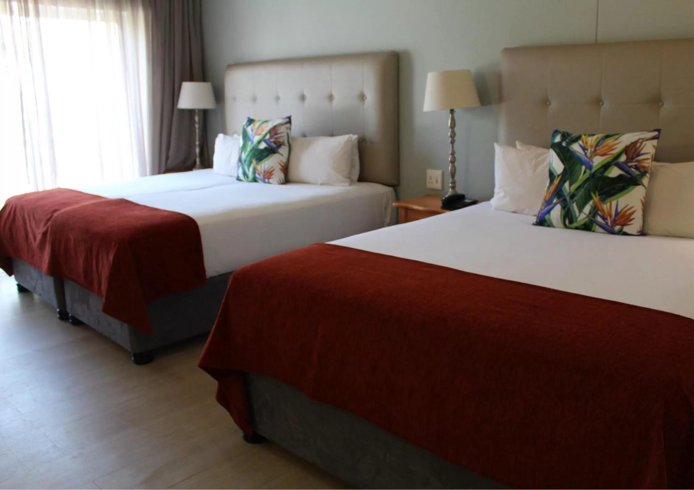 Family Room with Lake View in The Riverside Hotel