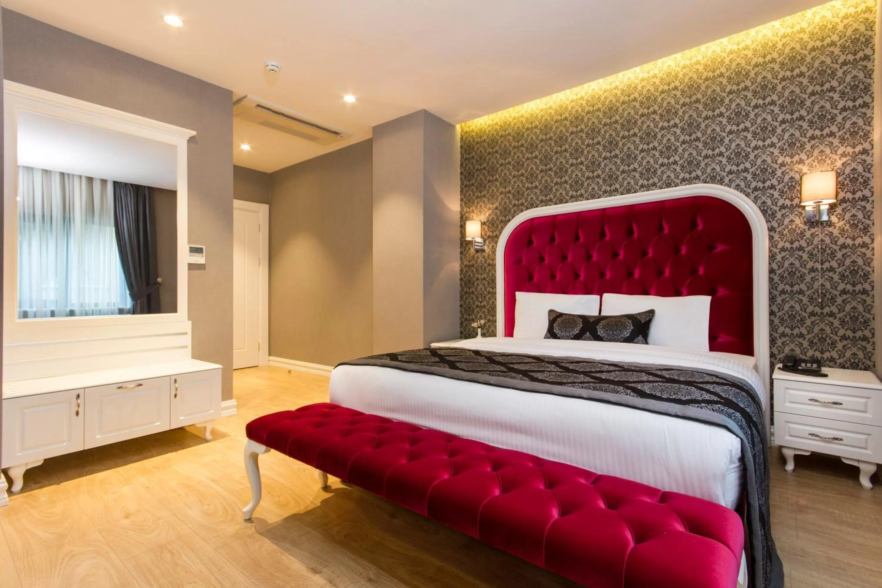 Deluxe Single Room in Dencity Hotels & Spa