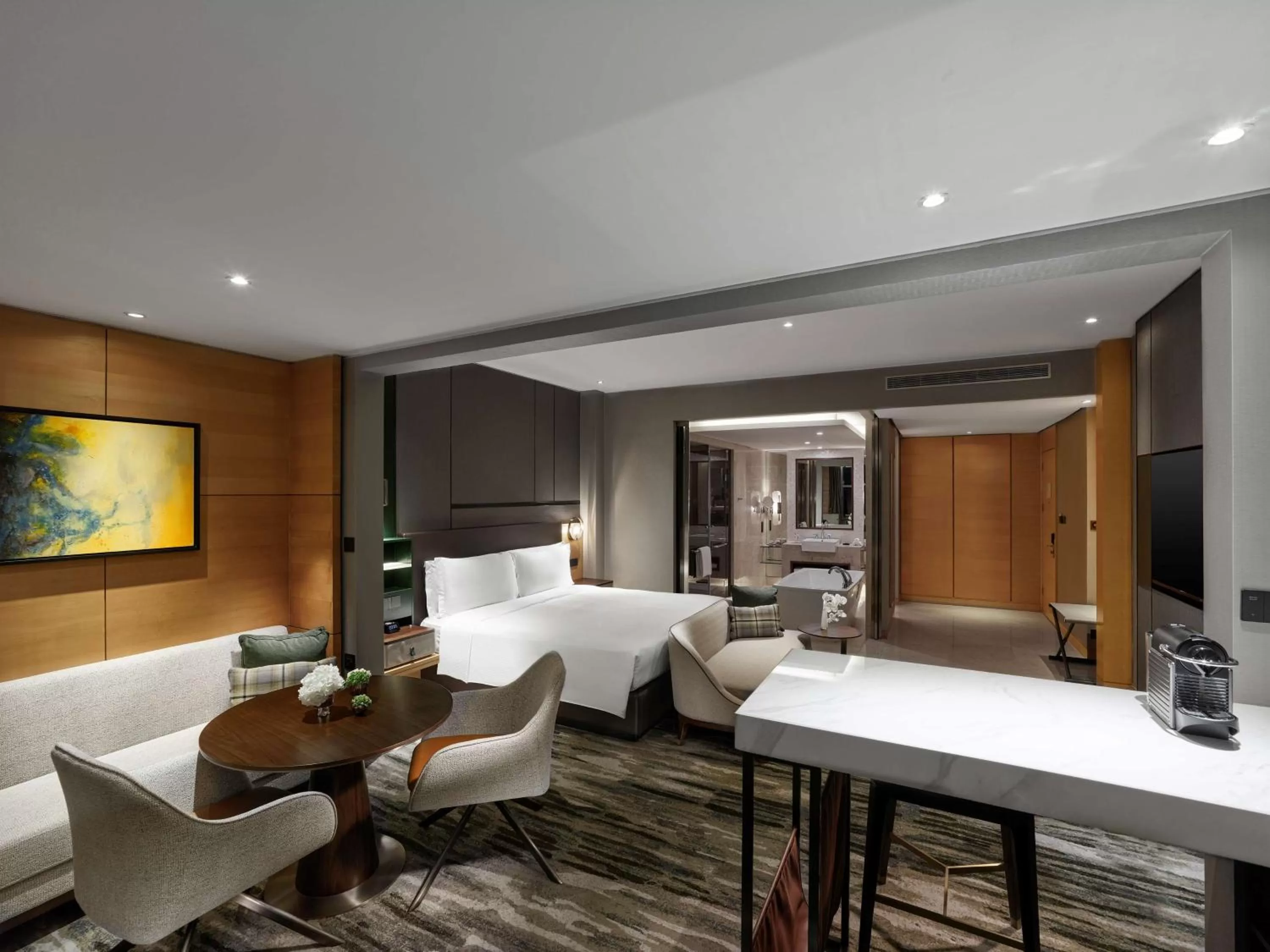 Executive King Studio in Hilton Shanghai Hongqiao