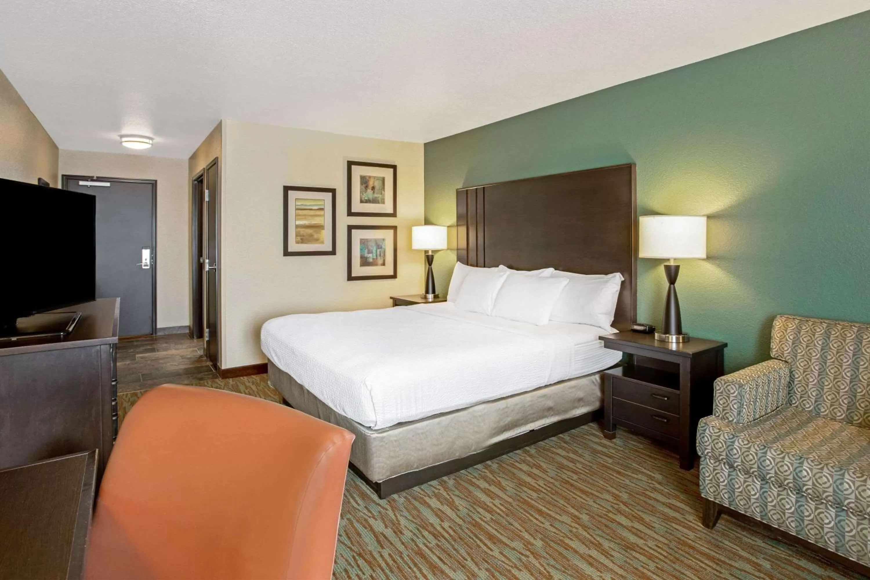 King Room with Mobility/Hearing Impaired Access - Non-Smoking in La Quinta by Wyndham Gillette