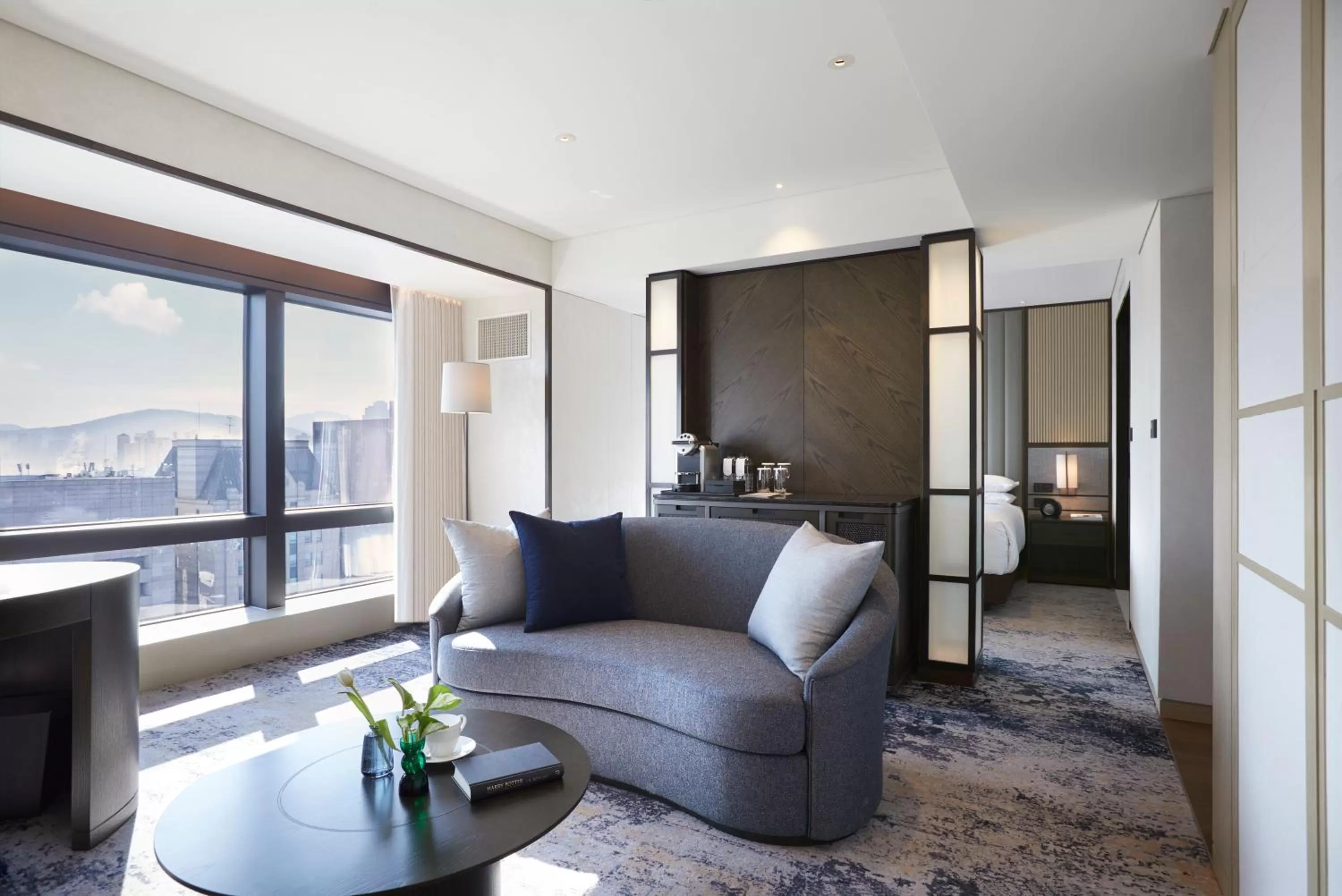 Junior King Suite in Grand InterContinental Seoul Parnas by IHG