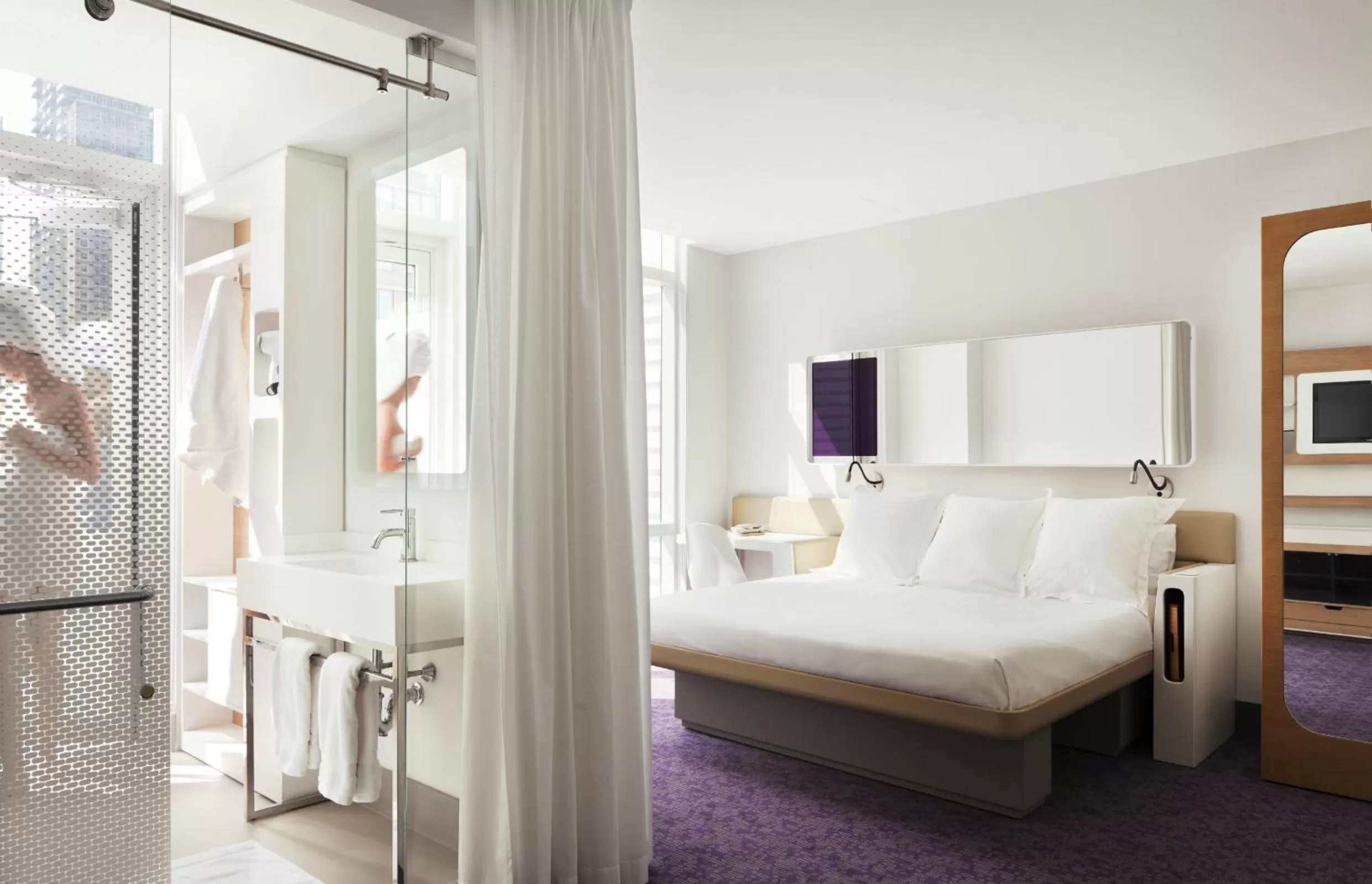 First Class King in YOTEL New York Times Square