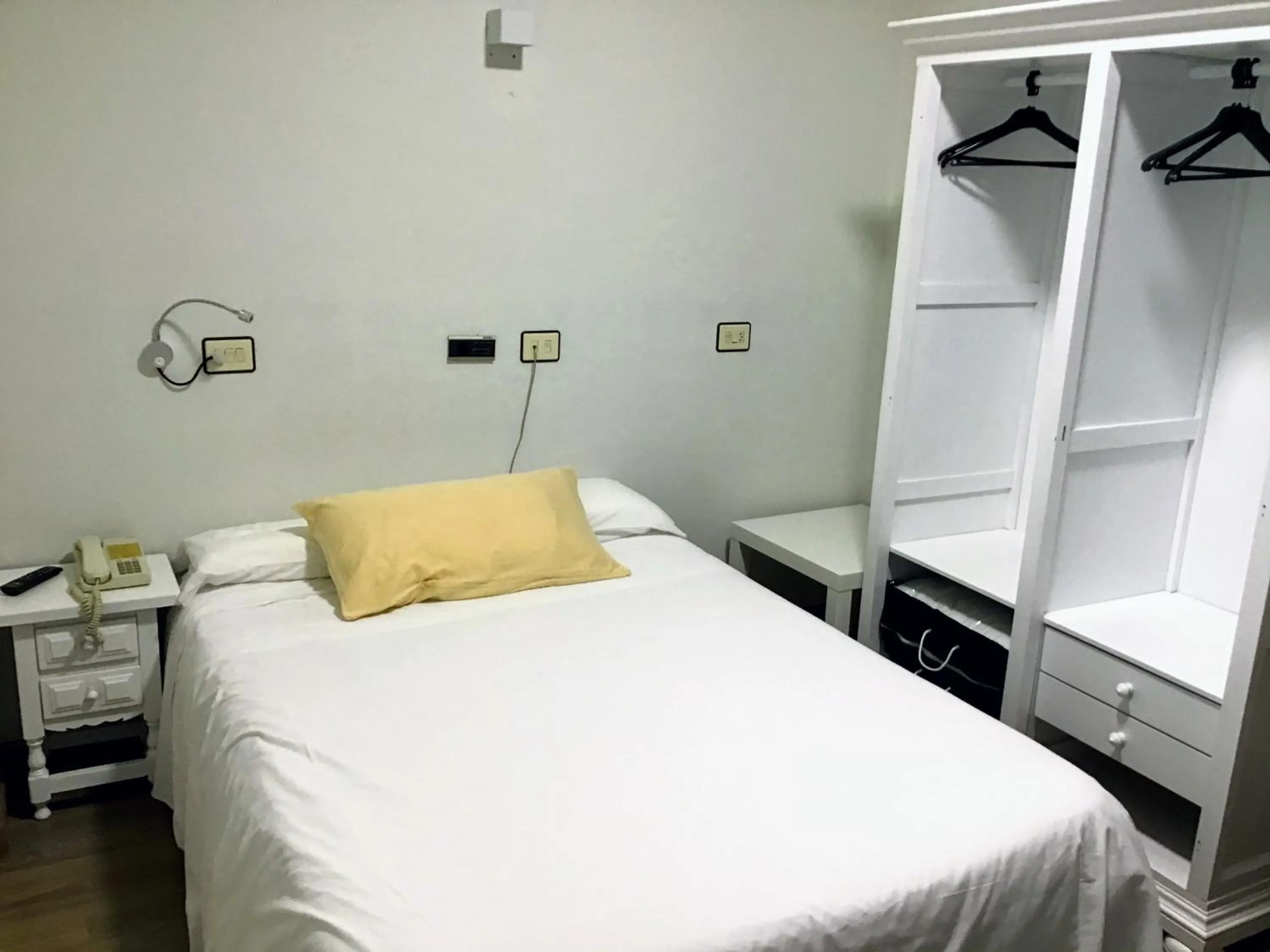 Single Room in Hotel Los Olmos