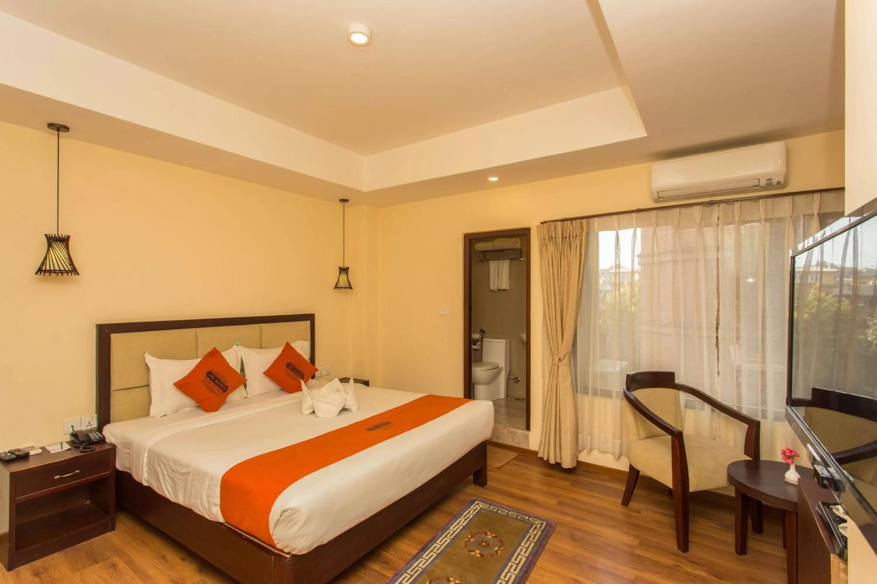 Suite with City View - - 15% off on food and beverage, 24 hrs check in allowed, Late checkout by 1 hour  in Hotel Jay Suites