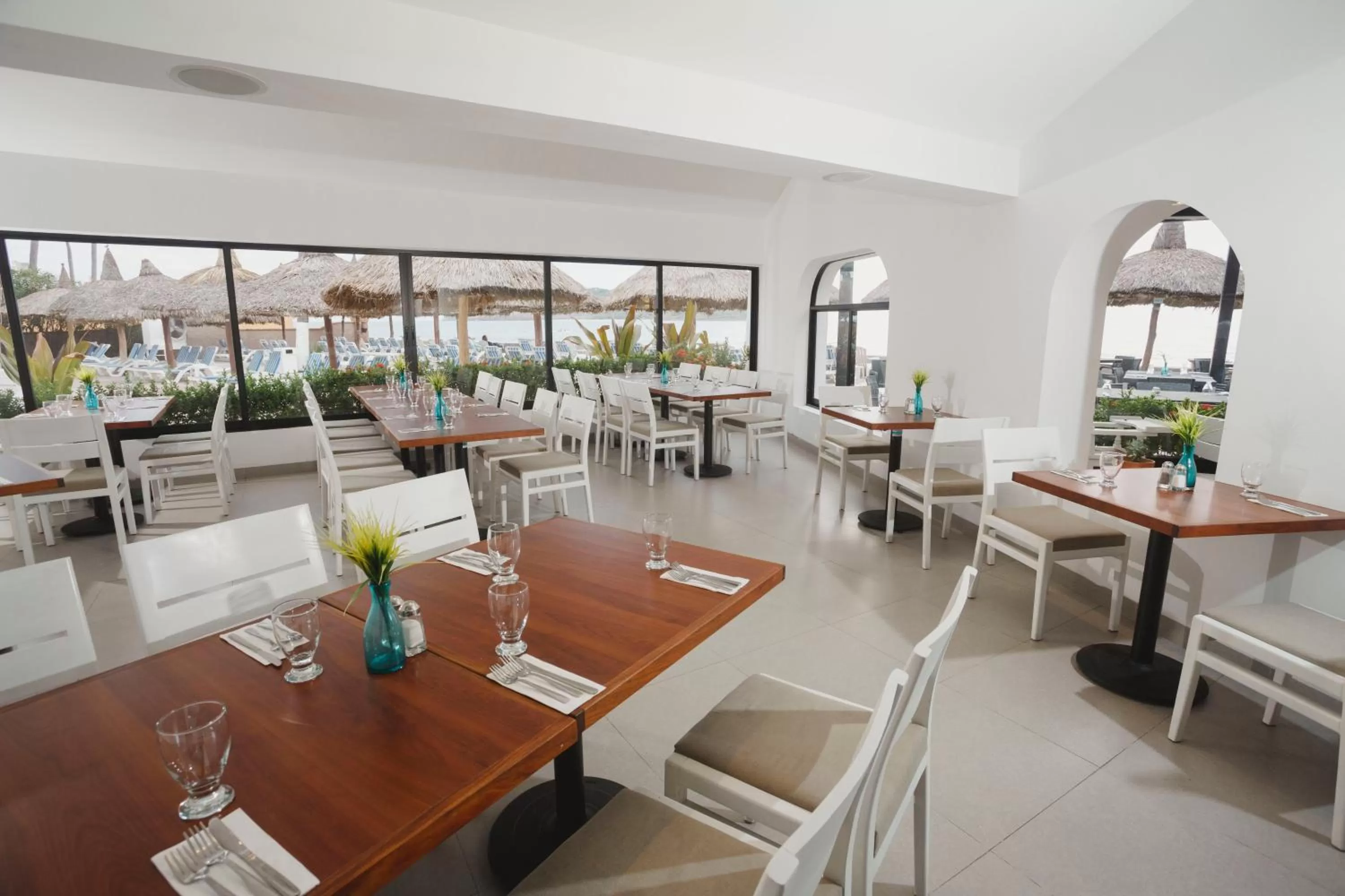 Restaurant/places to eat in The Inn at Mazatlan