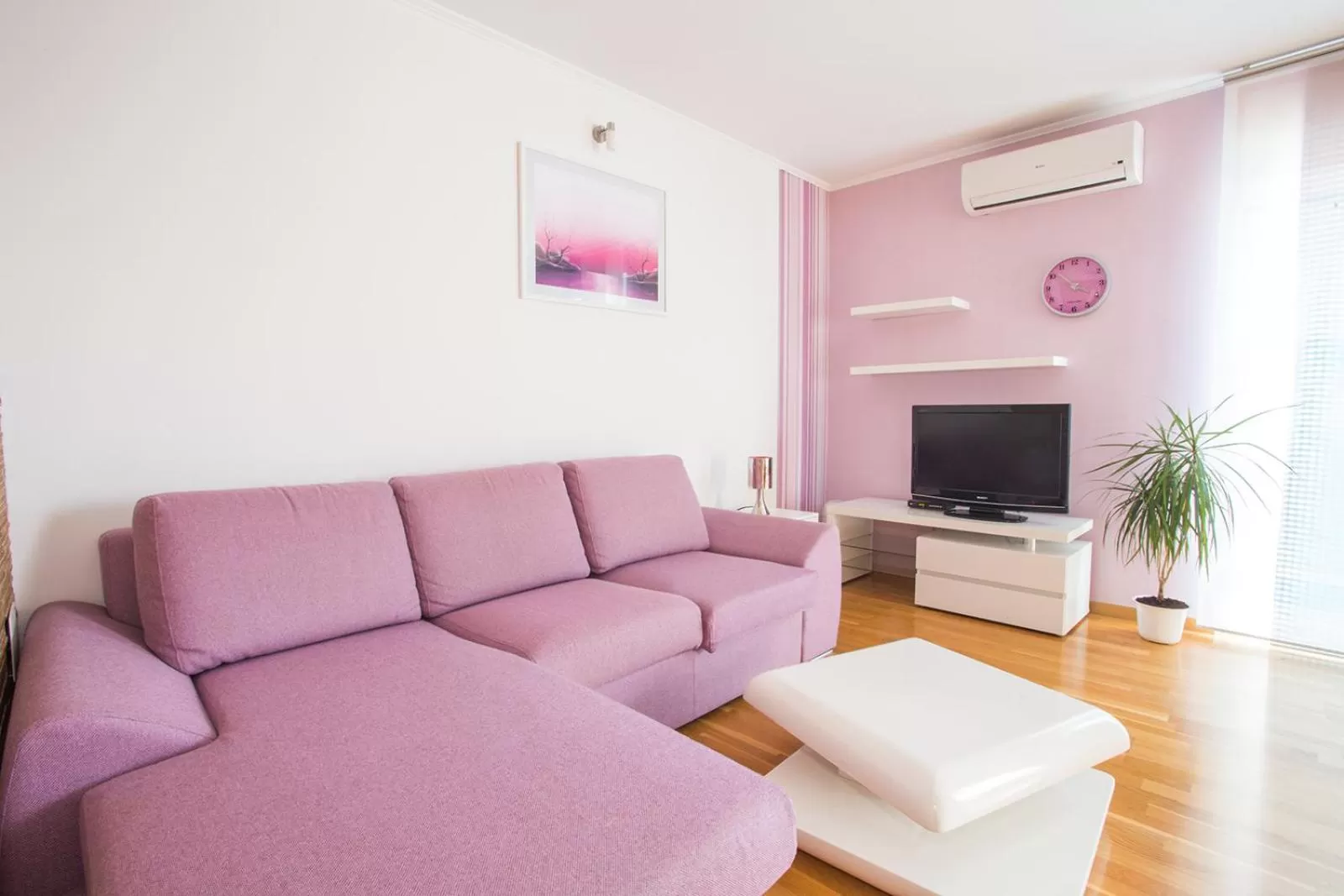 Suite with Balcony in Hotel Galija