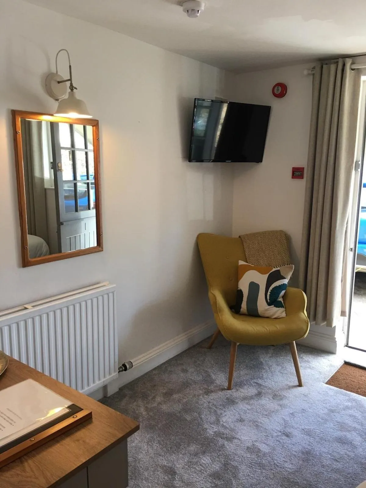 Standard Twin Room in The Mousetrap Inn