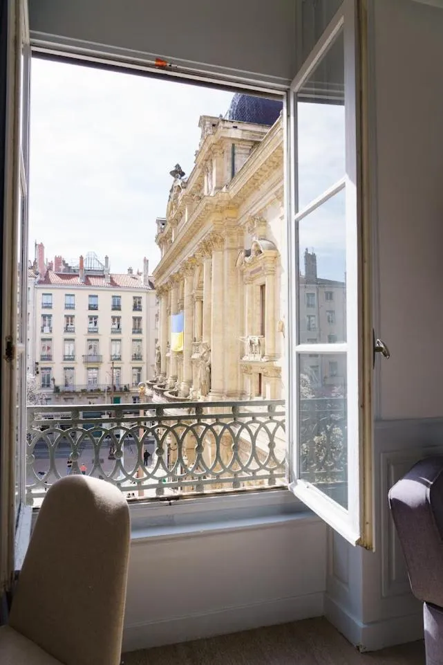Superior Double Room in Hotel du Théatre
