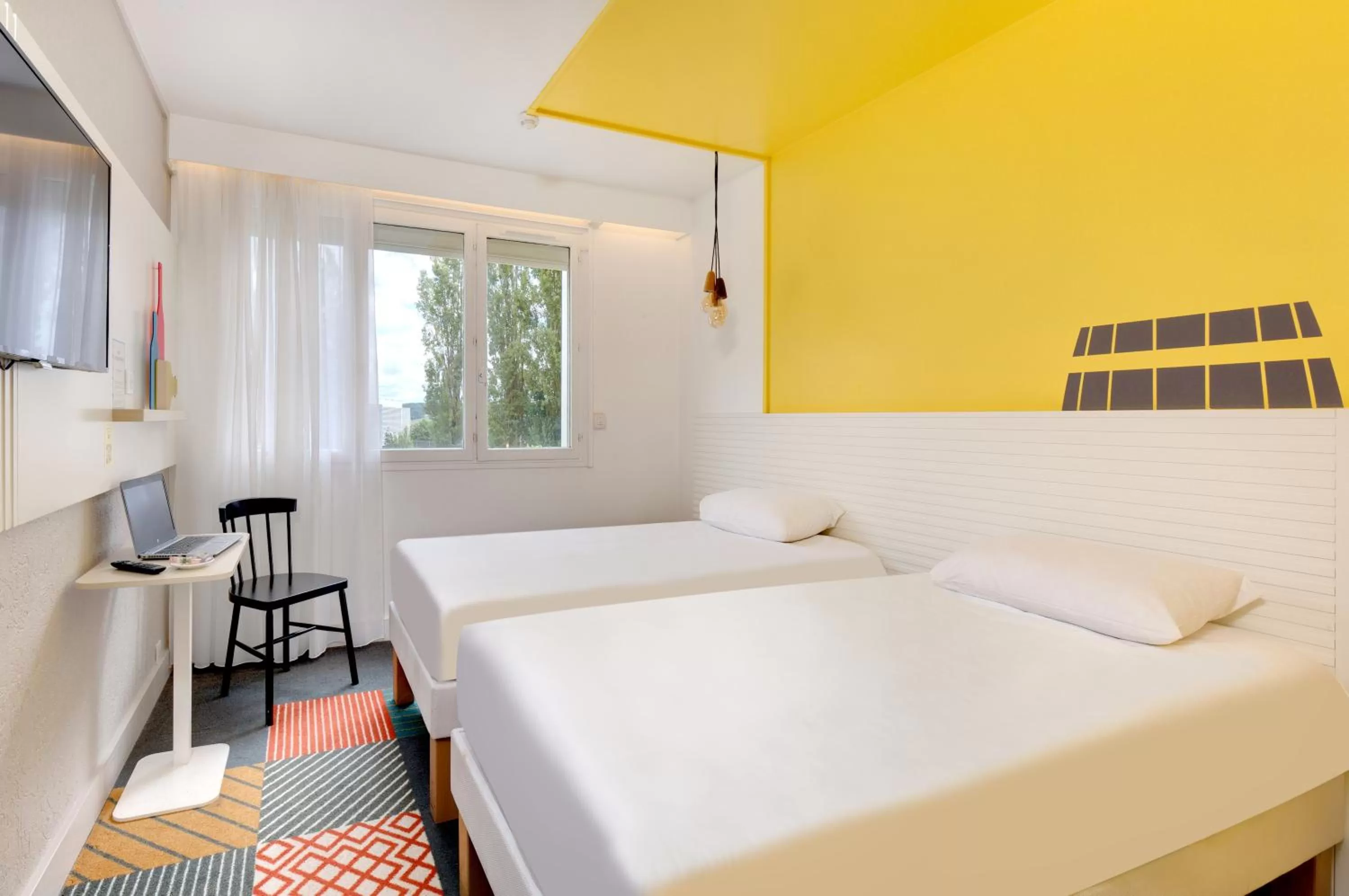 Standard Twin Room - single occupancy in Hôtel ibis Styles Auxerre Nord