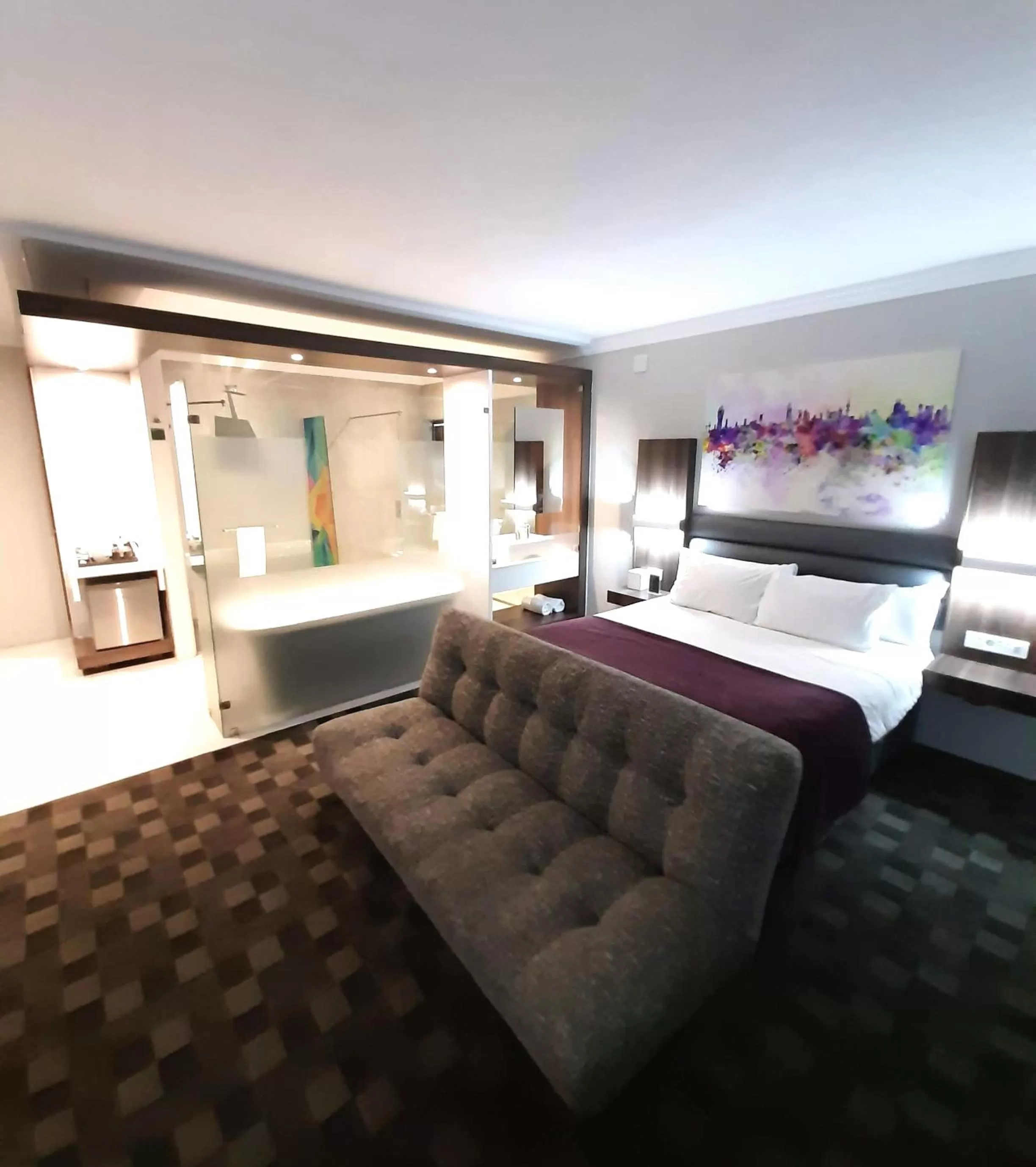 Superior Queen Room - single occupancy in Palm Swift Luxury Accommodation