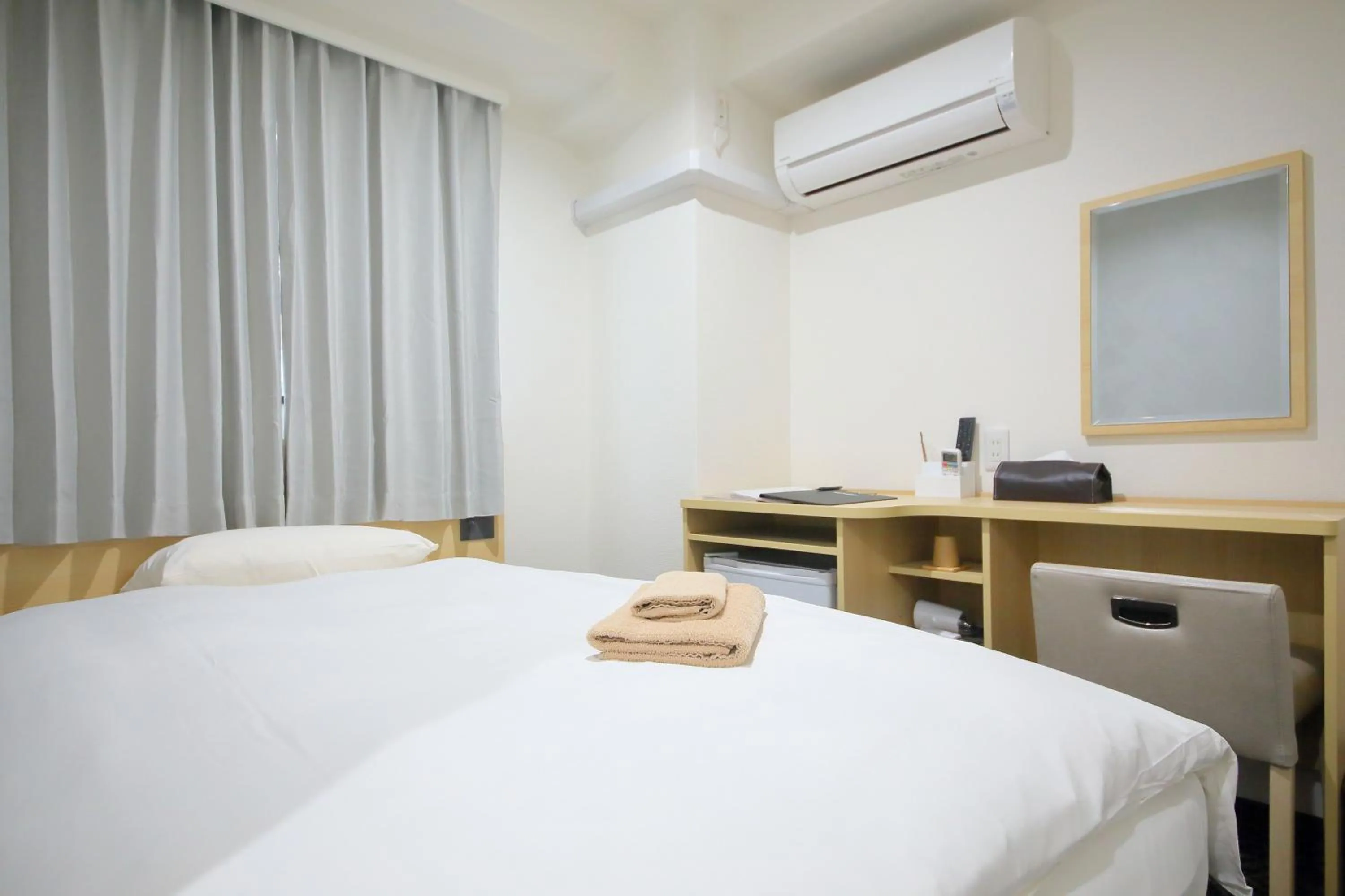 Renovated Standard Single Room - Non-Smoking in Hotel Shin-Imamiya