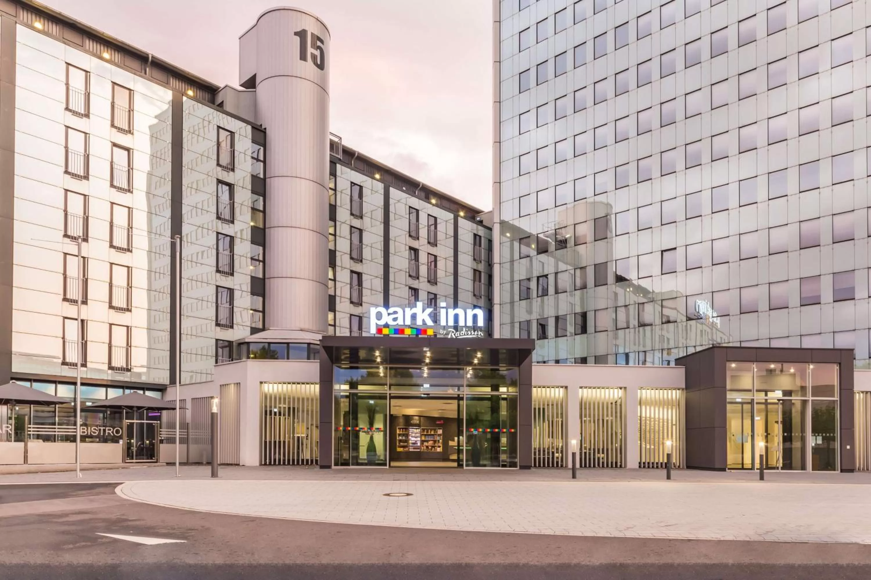 Property Building in Park Inn by Radisson Köln City West