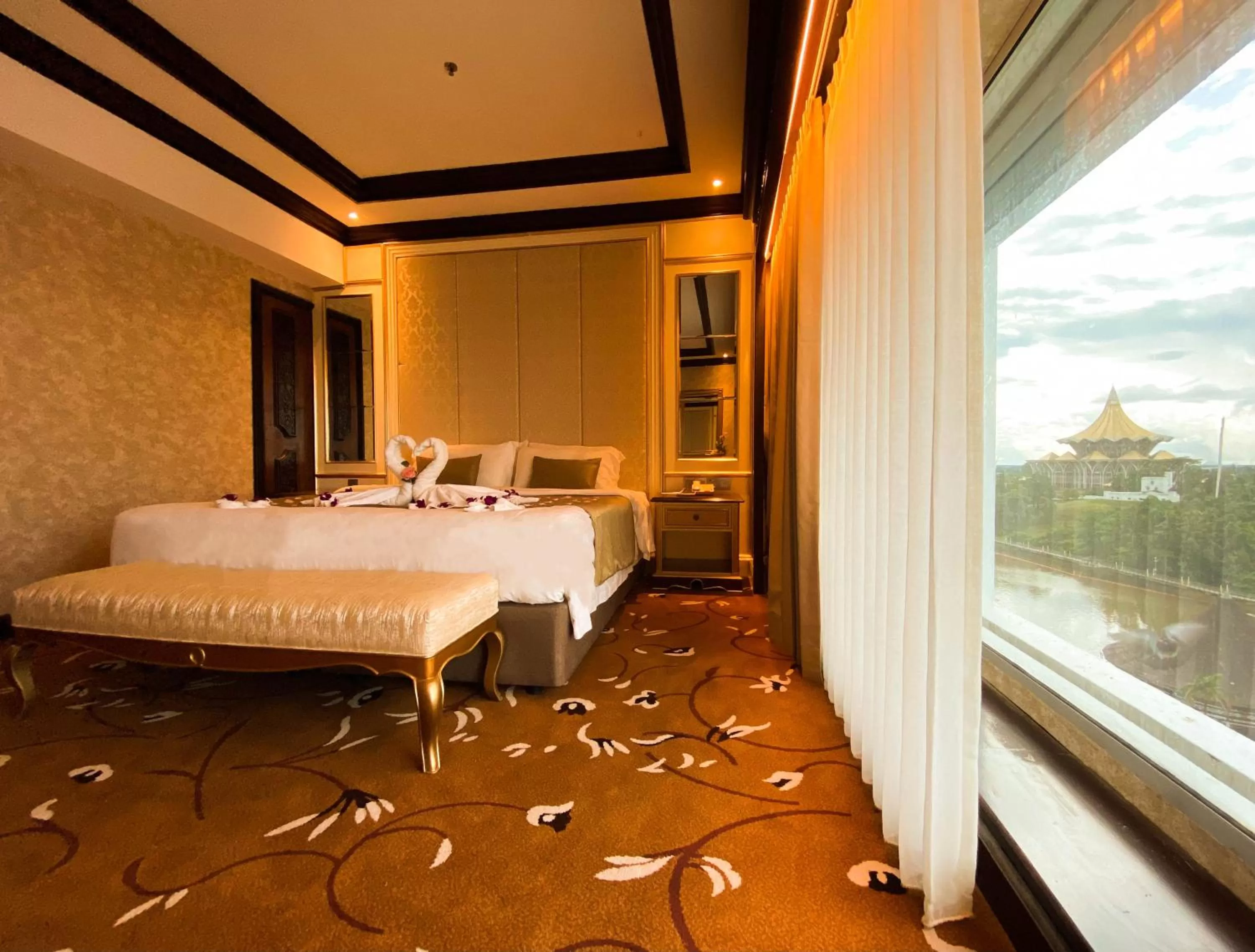 Puteri Suite  in Puteri Wing - Riverside Majestic Hotel