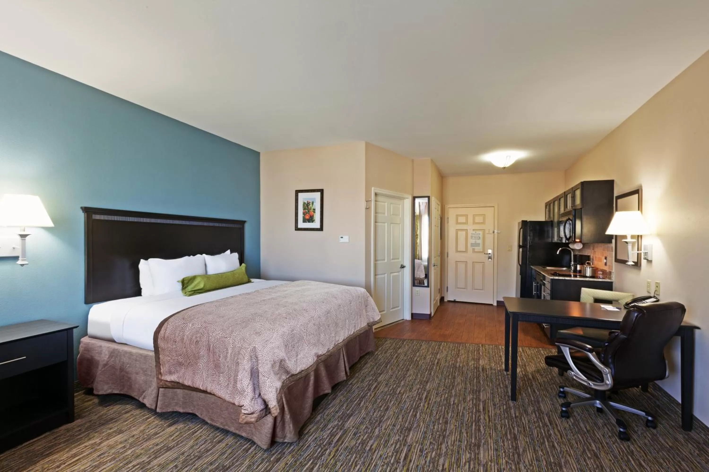 King Studio in Candlewood Amarillo-Western Crossing by IHG