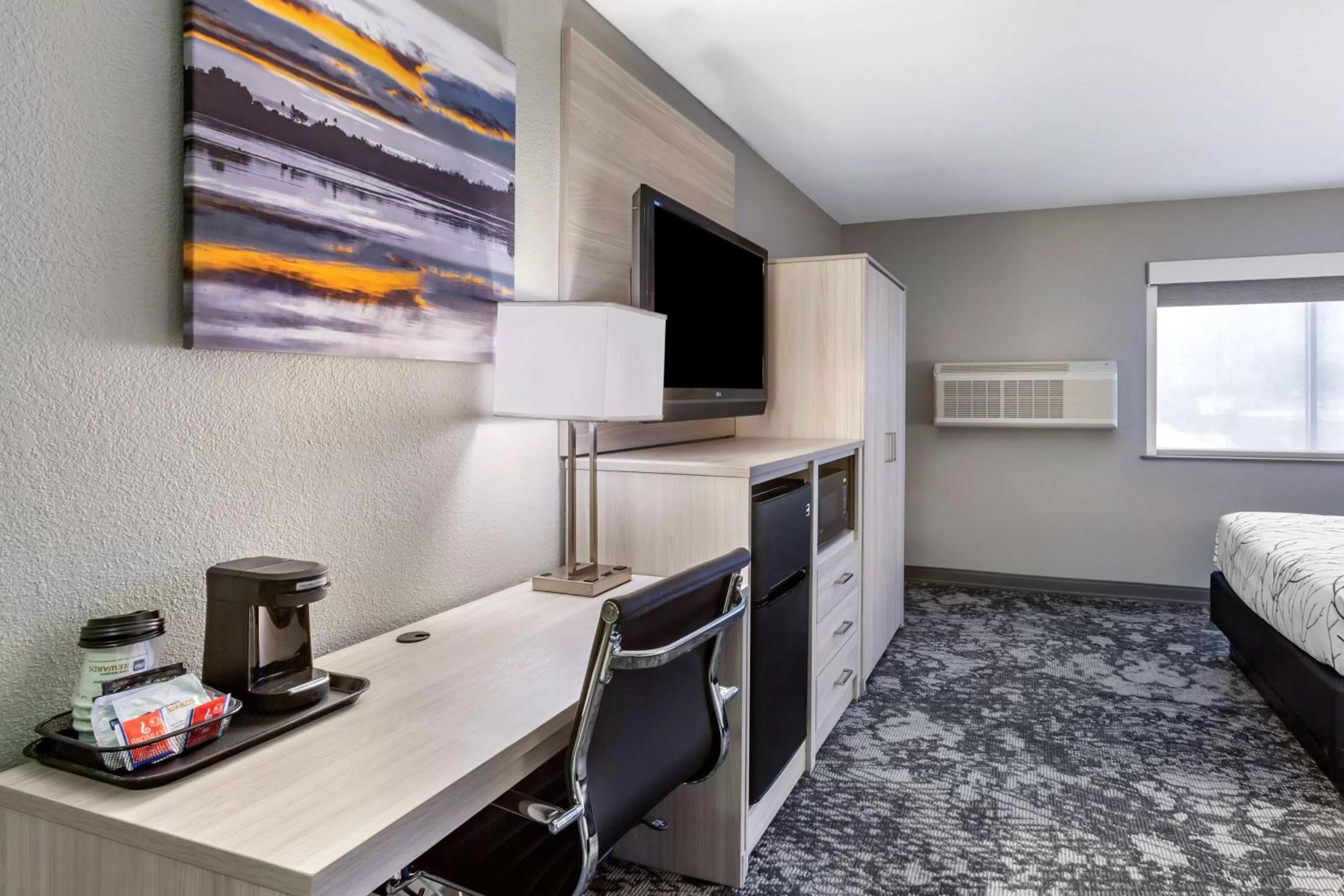 Queen Suite with Two Queen Beds in Best Western Blythe