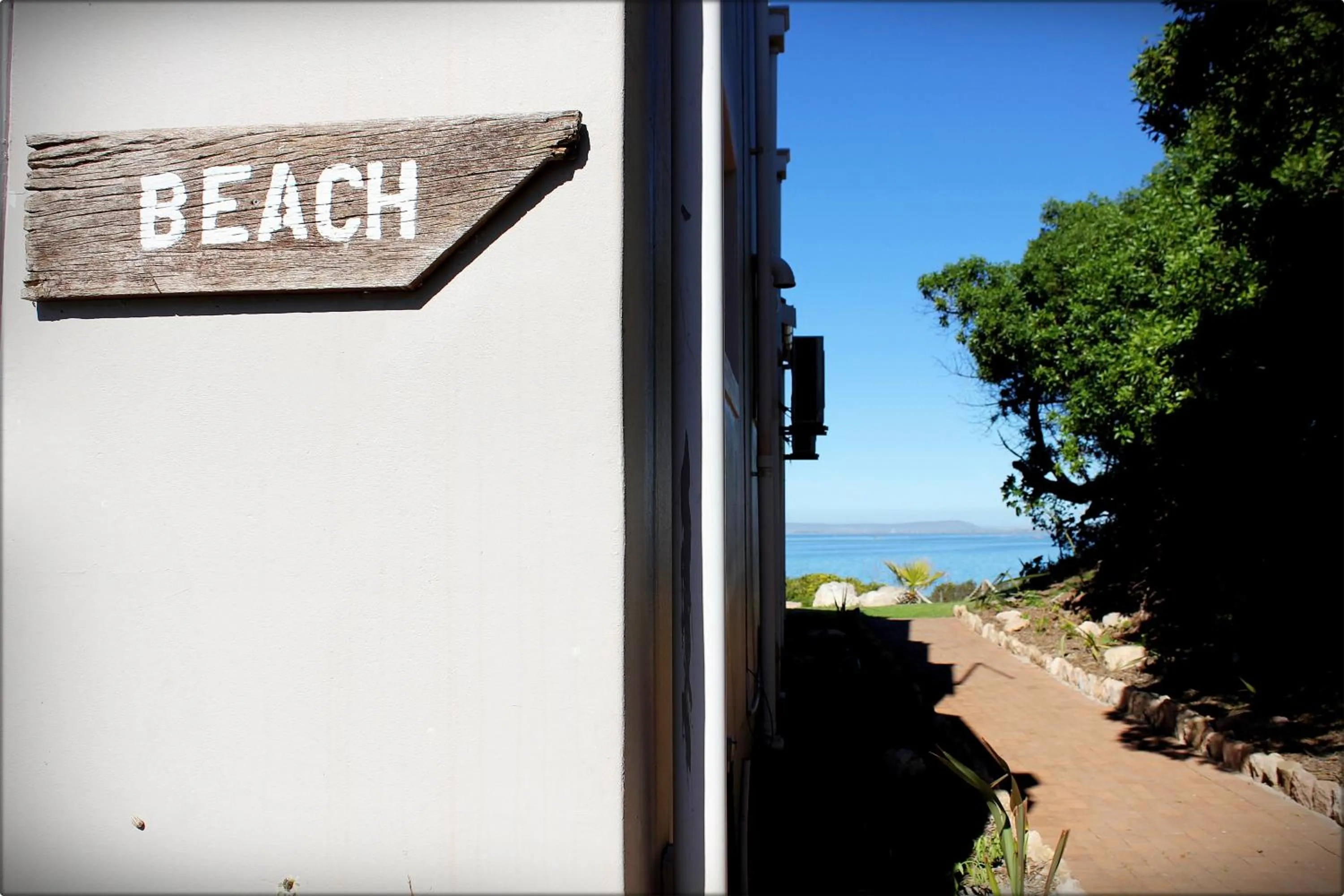 Double Room with Shower in Blue Bay Lodge