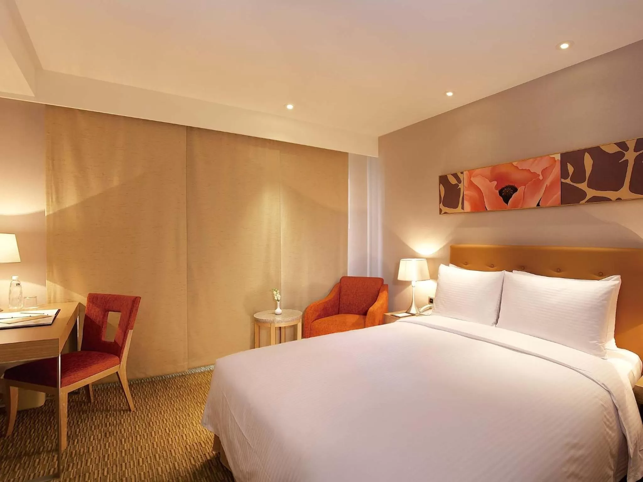 Superior Double Room in Classic City Resort