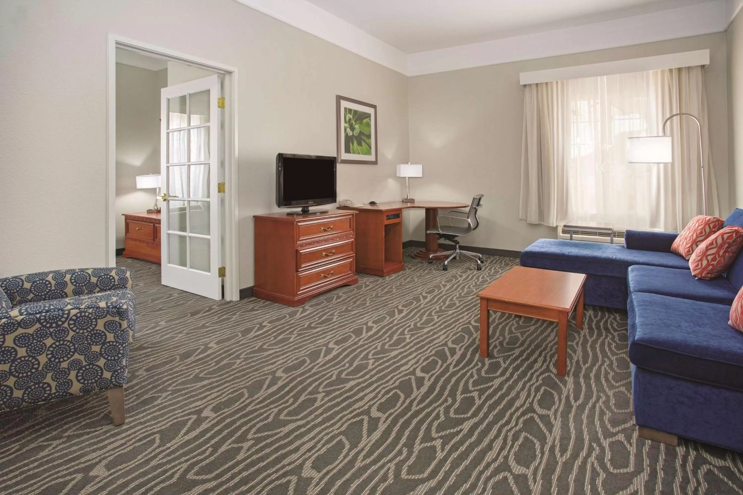 King Suite - Mobility Access/Non-Smoking in La Quinta by Wyndham Gallup