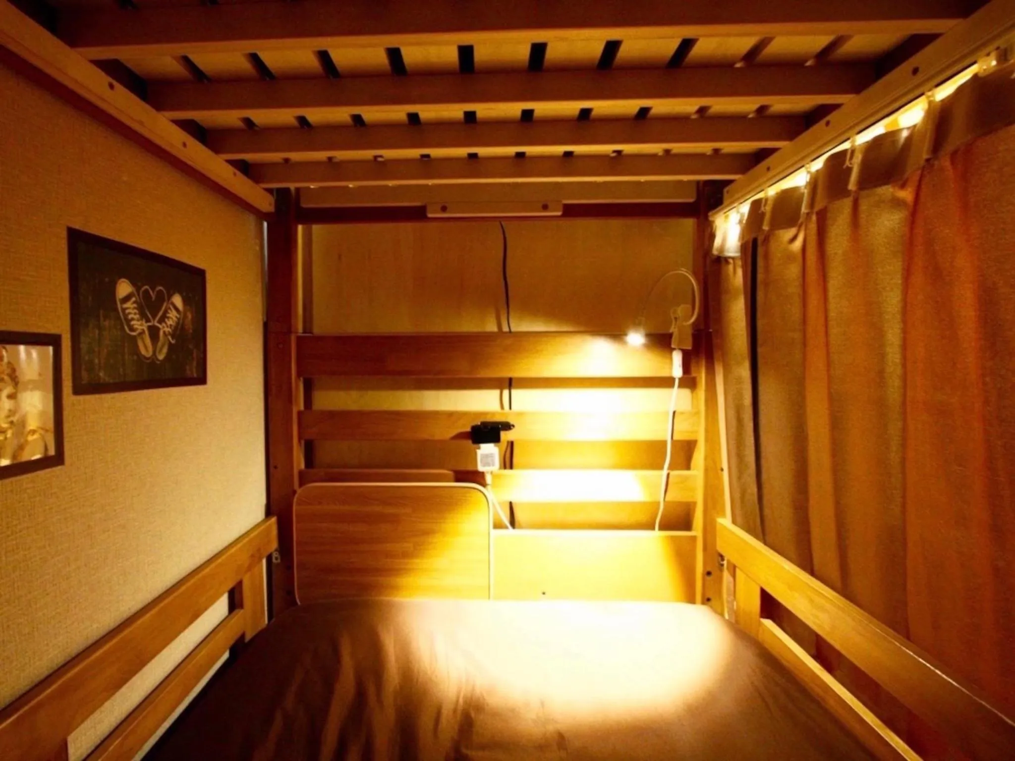 Bunk Bed in Female Dormitory Room   in Osaka Guesthouse Nest