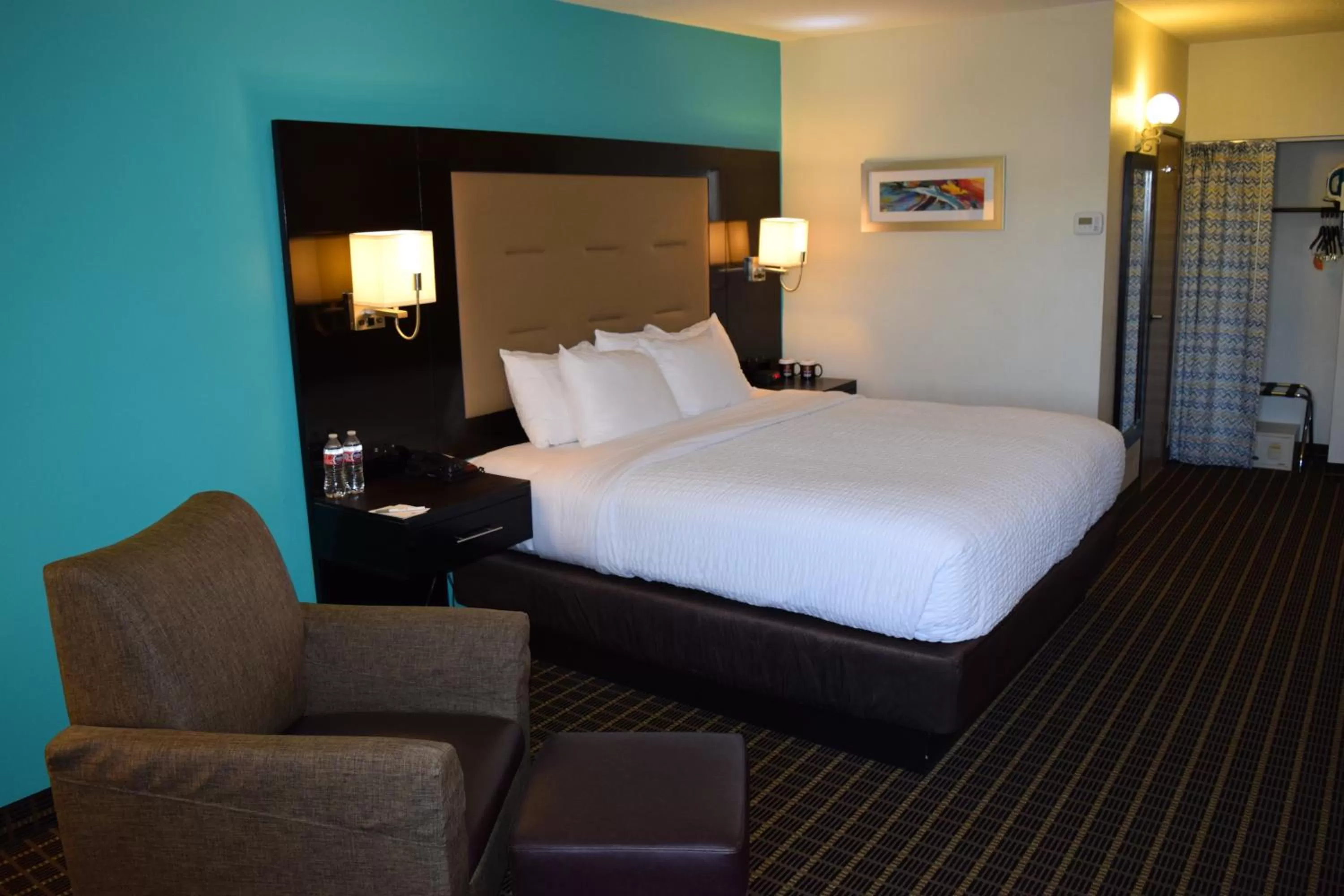 King Room - Non-Smoking in Clarion Hotel Rock Springs-Green River