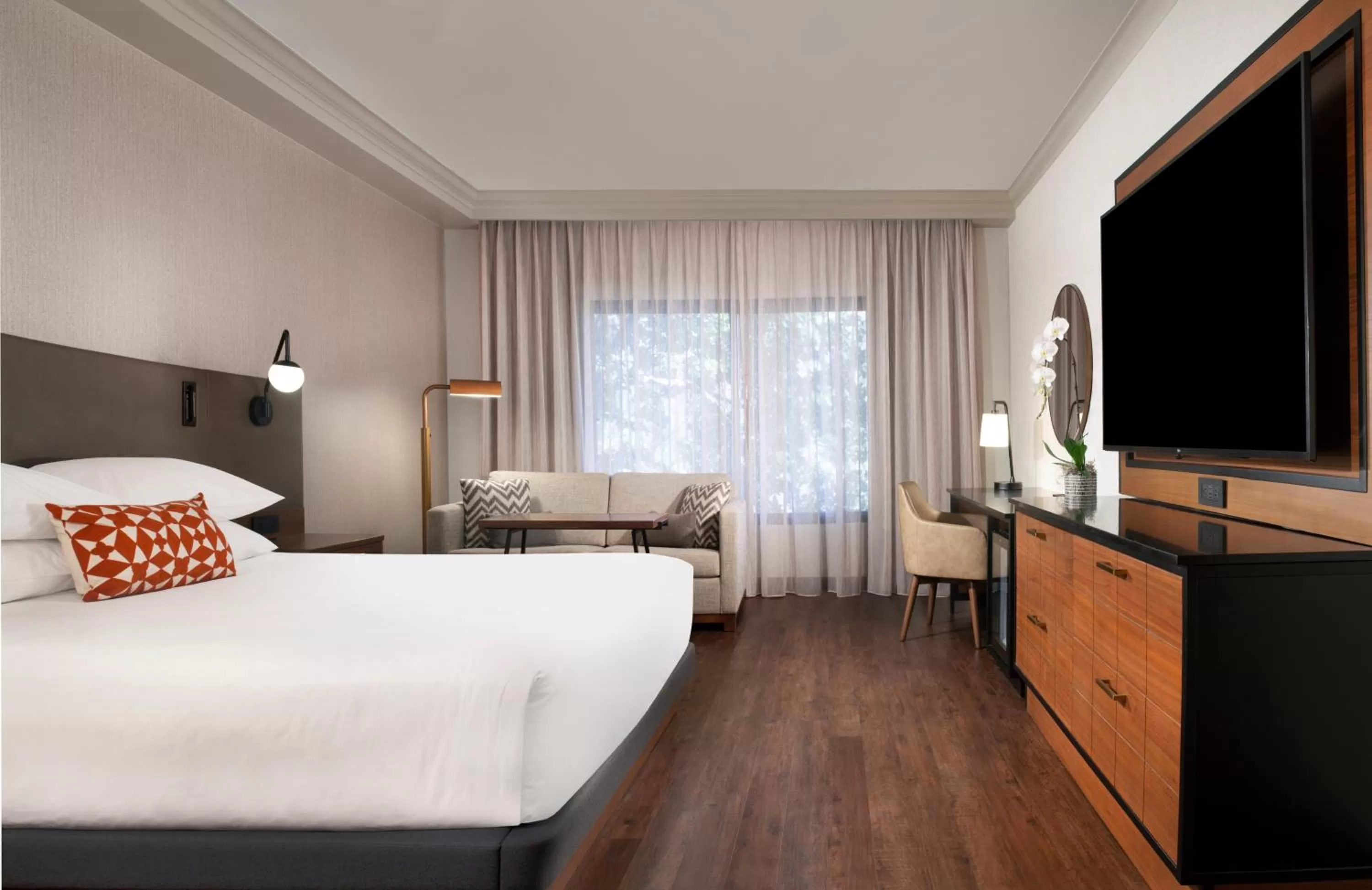 King Room with Patio in Hyatt Regency Westlake