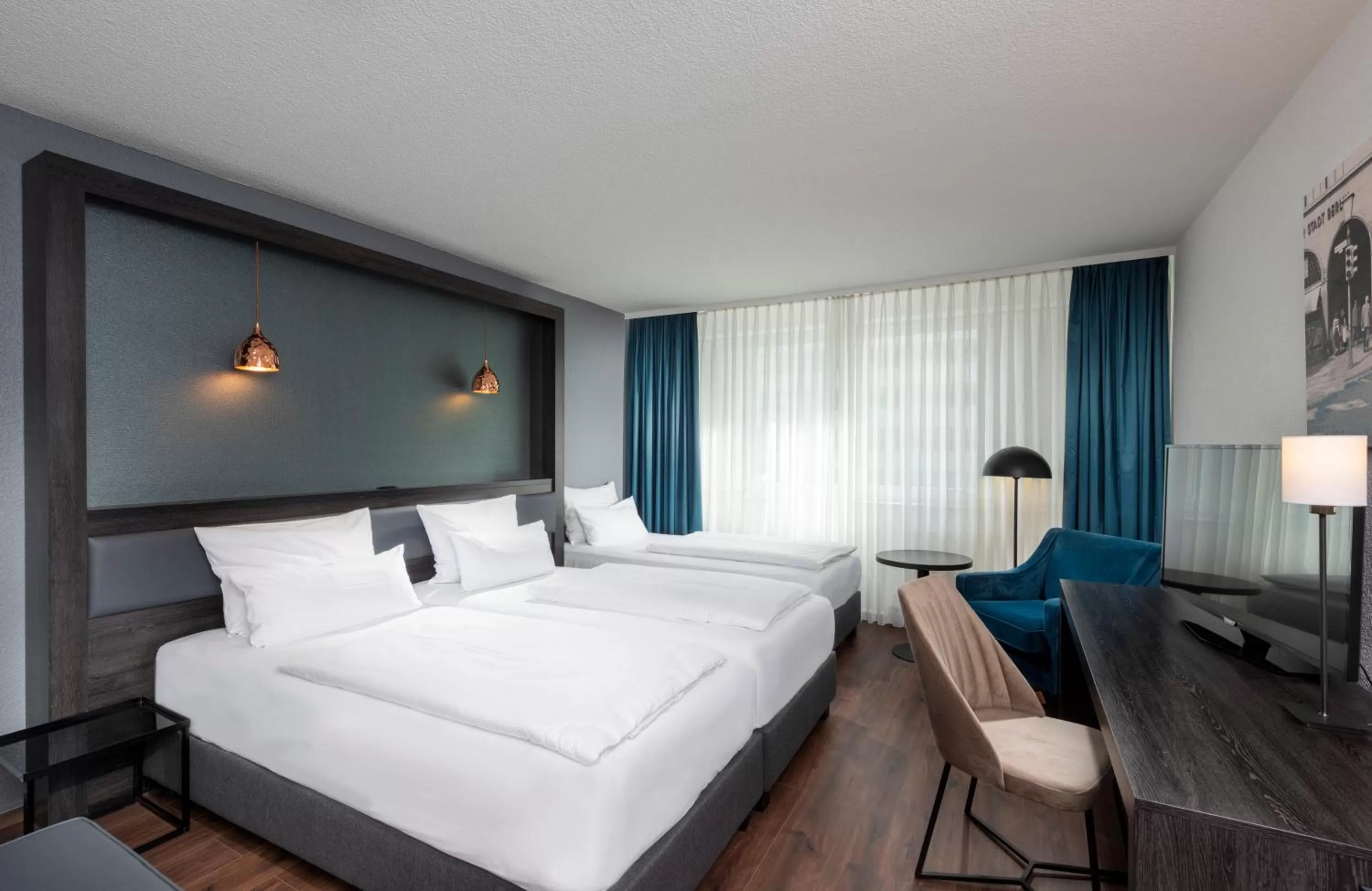 Standard Triple Room in City Hotel Berlin East