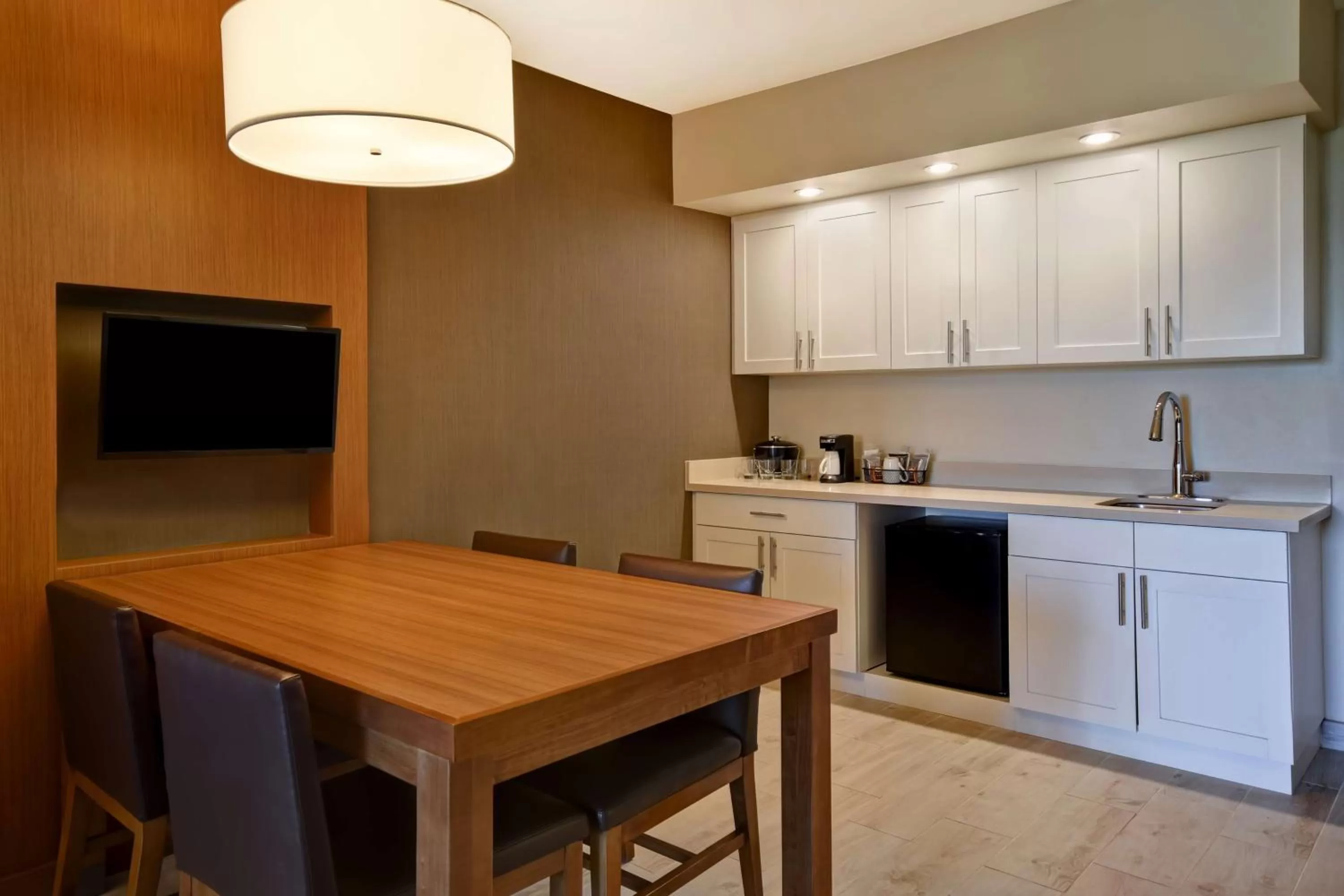 One-Bedroom King Suite with Sofa Bed in Hyatt Place Huntsville