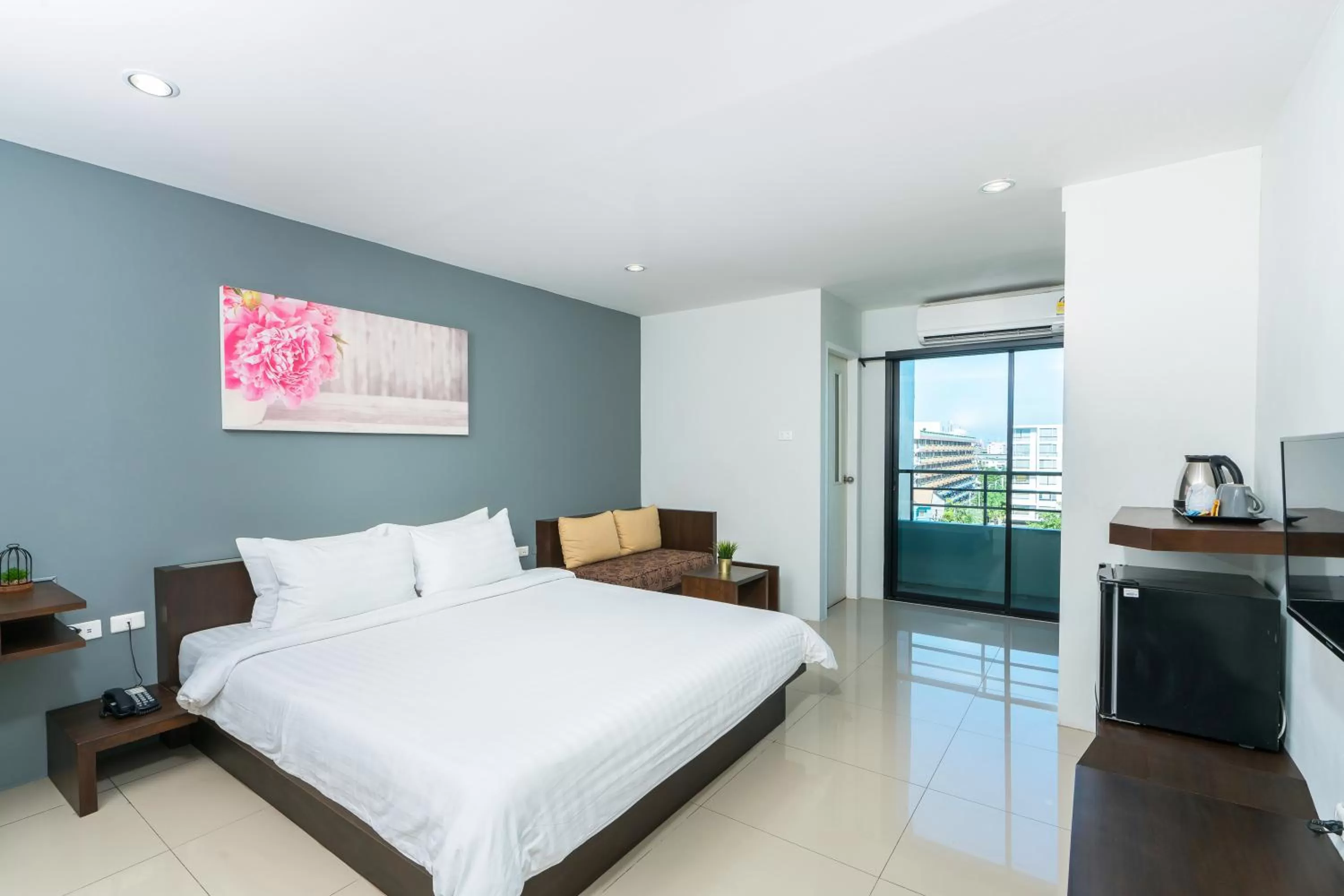 Standard Studio in De Botan Srinakarin Hotel & Residence