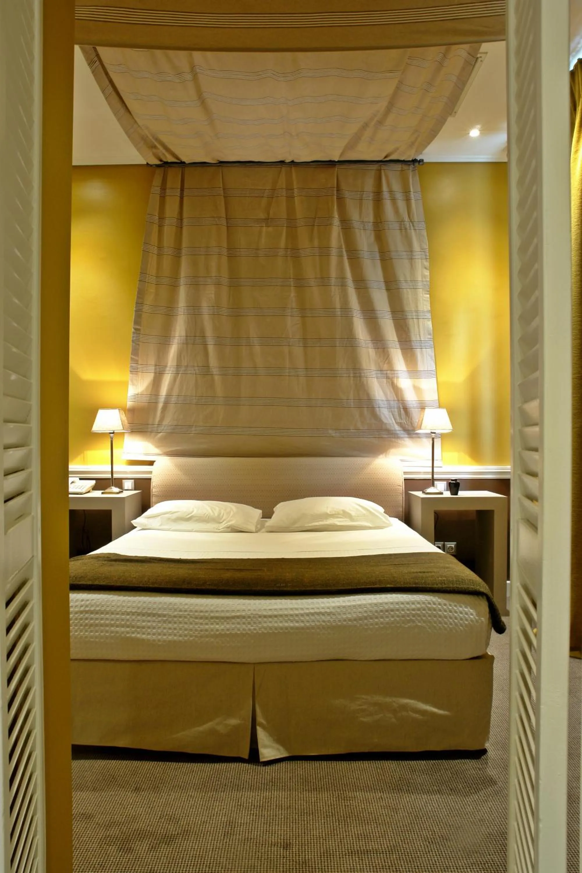 Deluxe Double Room in Semeli Hotel