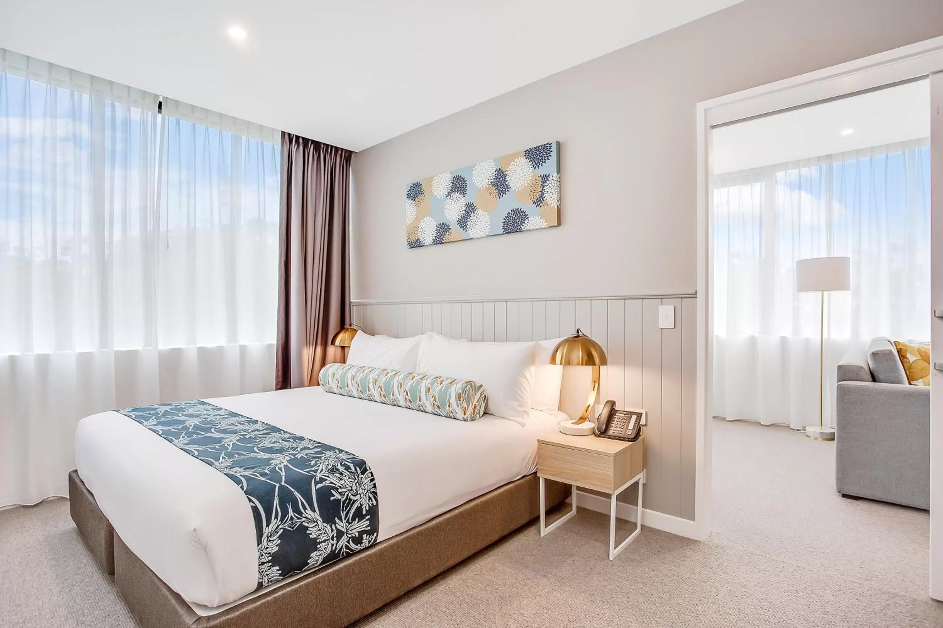 King Suite in Mantra at Sharks