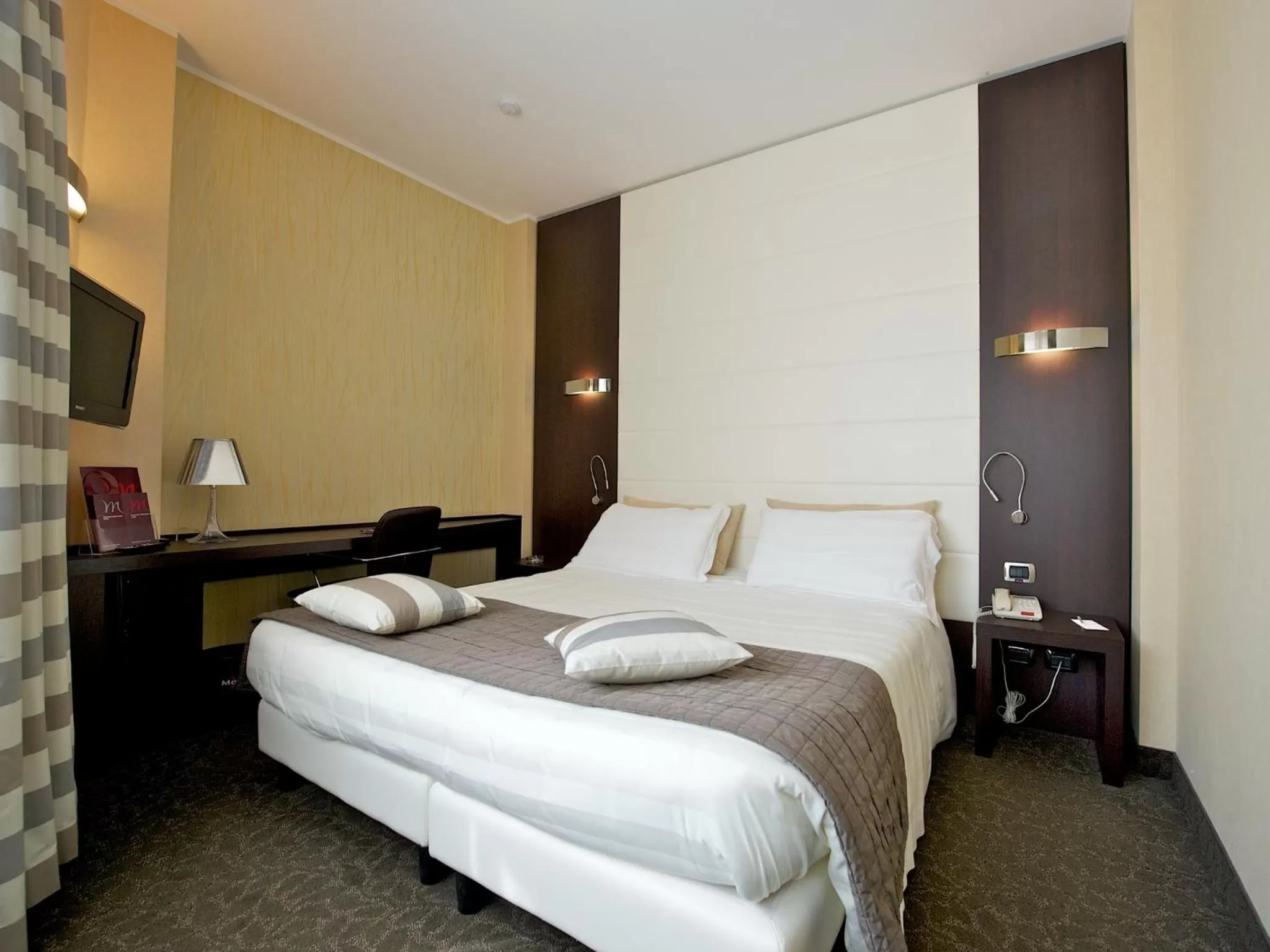 Superior Double Room in Mercure Bergamo Aeroporto