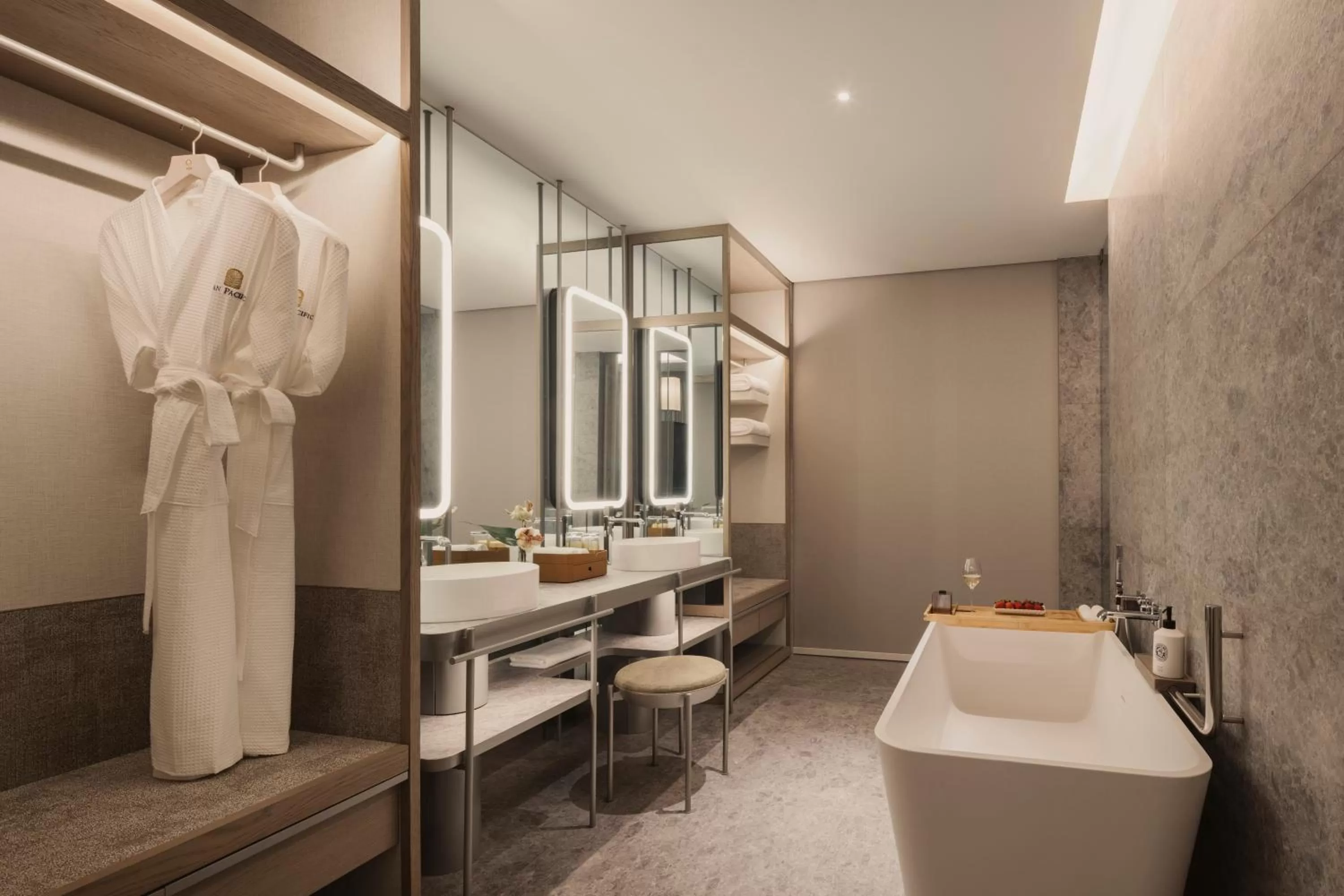 Beach Terrace Suite in Pan Pacific Orchard