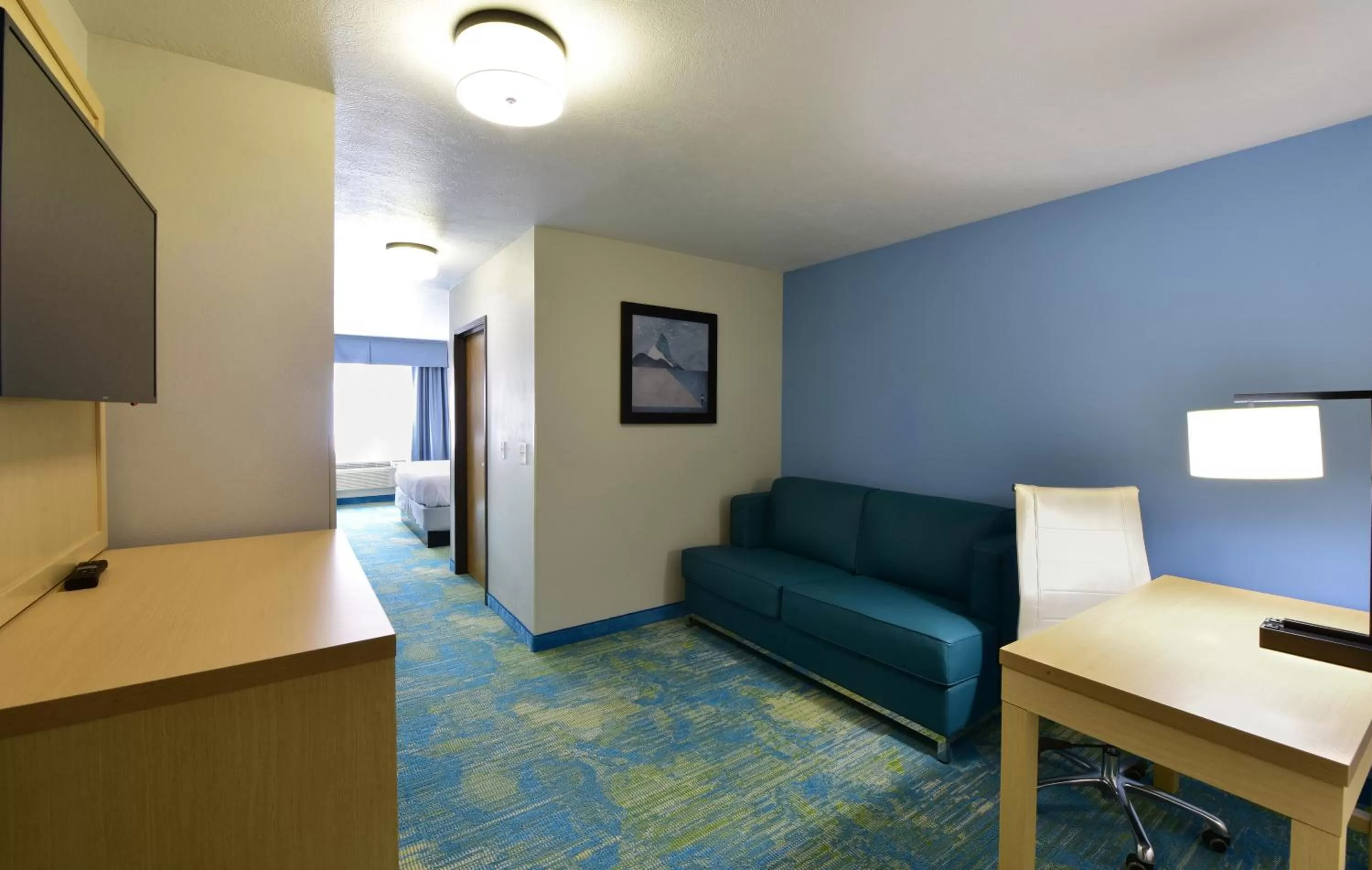 King Studio Suite - Non-Smoking in Days Inn by Wyndham Springville