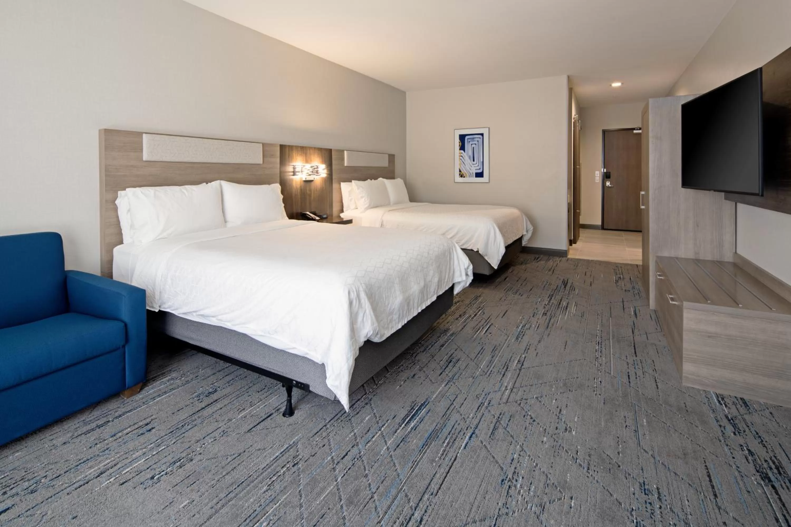 Suite with Two Queen Beds and Roll In Shower - Non-Smoking in Holiday Inn Express & Suites - Valencia - Santa Clarita by IHG