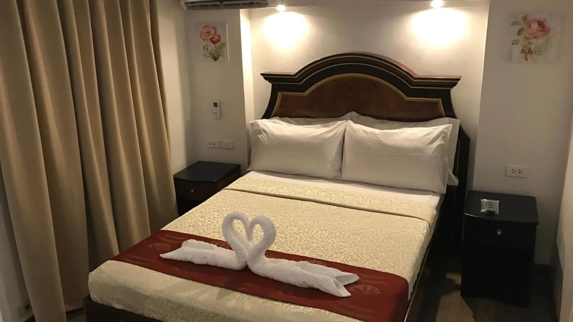 Premiere Accessible Room in 1775 Adriatico Suites