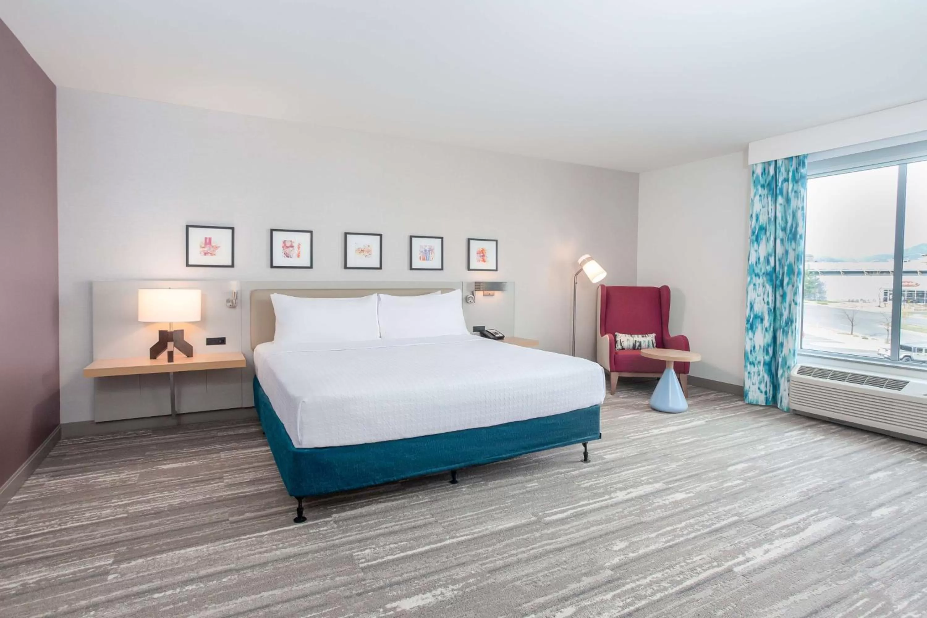 King Room - Hearing Access in Hilton Garden Inn Broomfield Boulder