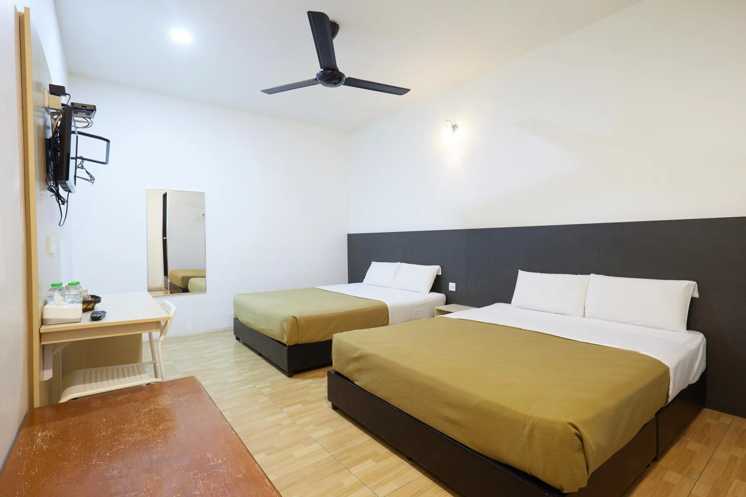 Deluxe Family Room in Uncle Guesthouse Kuala Terengganu