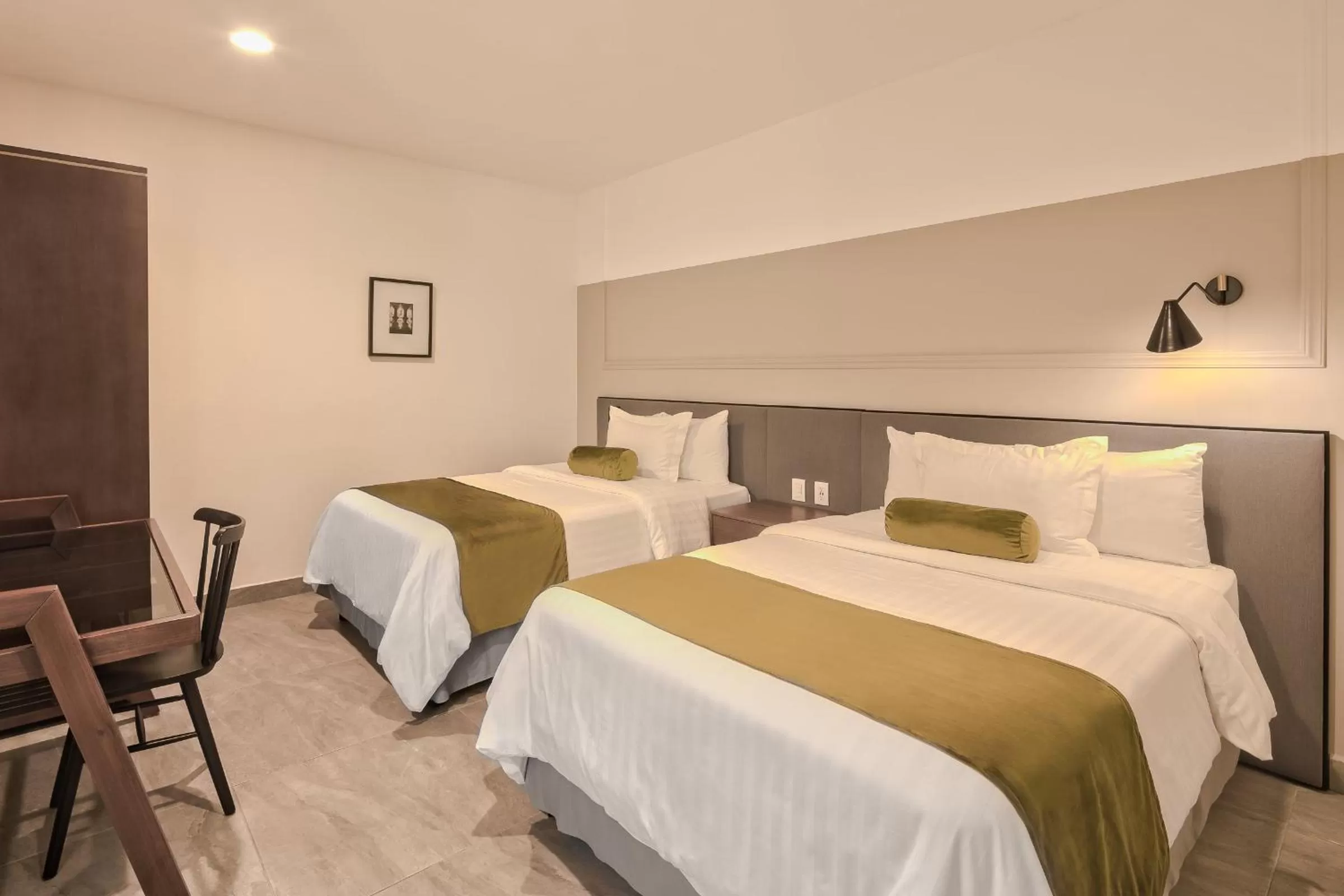 Superior Room 2 Doubles in Gamma Orizaba Grand Hotel de France