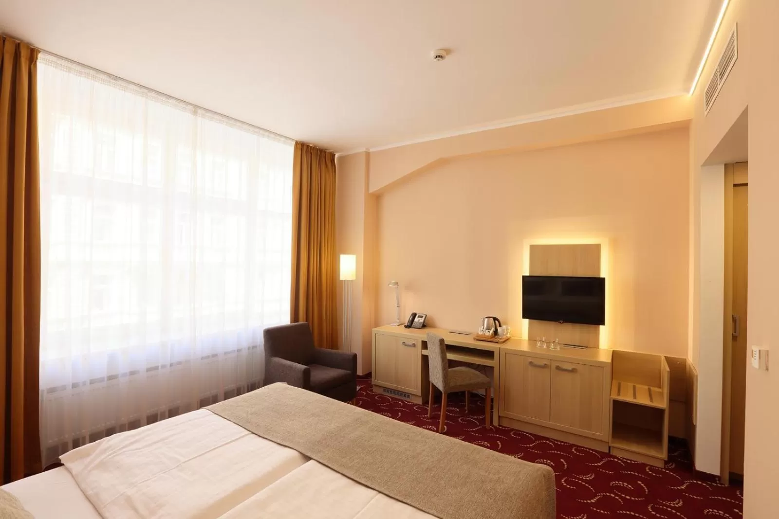 Deluxe Double or Twin Room in Amarilis