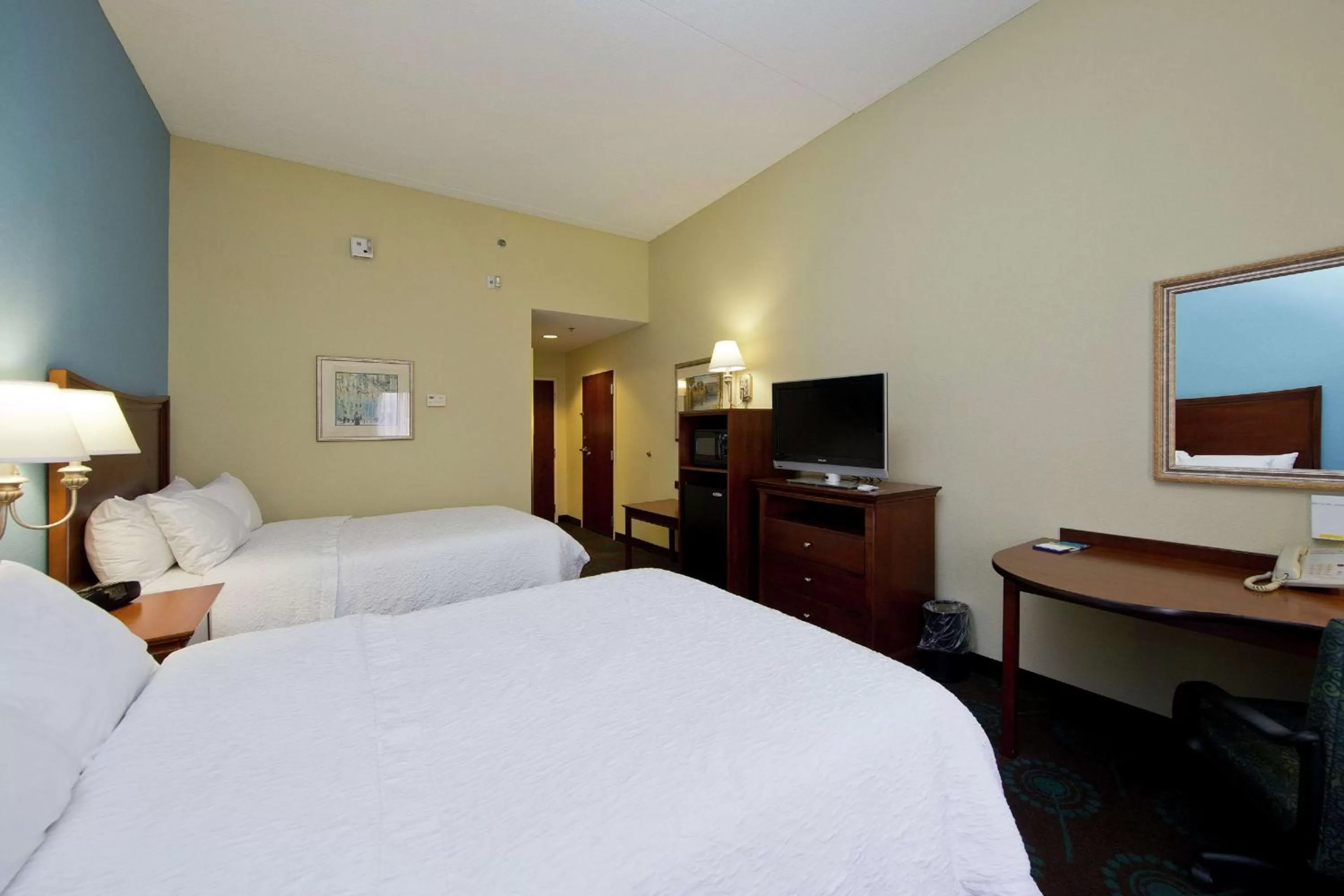 Double Room with Two Double Beds - Non-Smoking in Hampton Inn Inwood