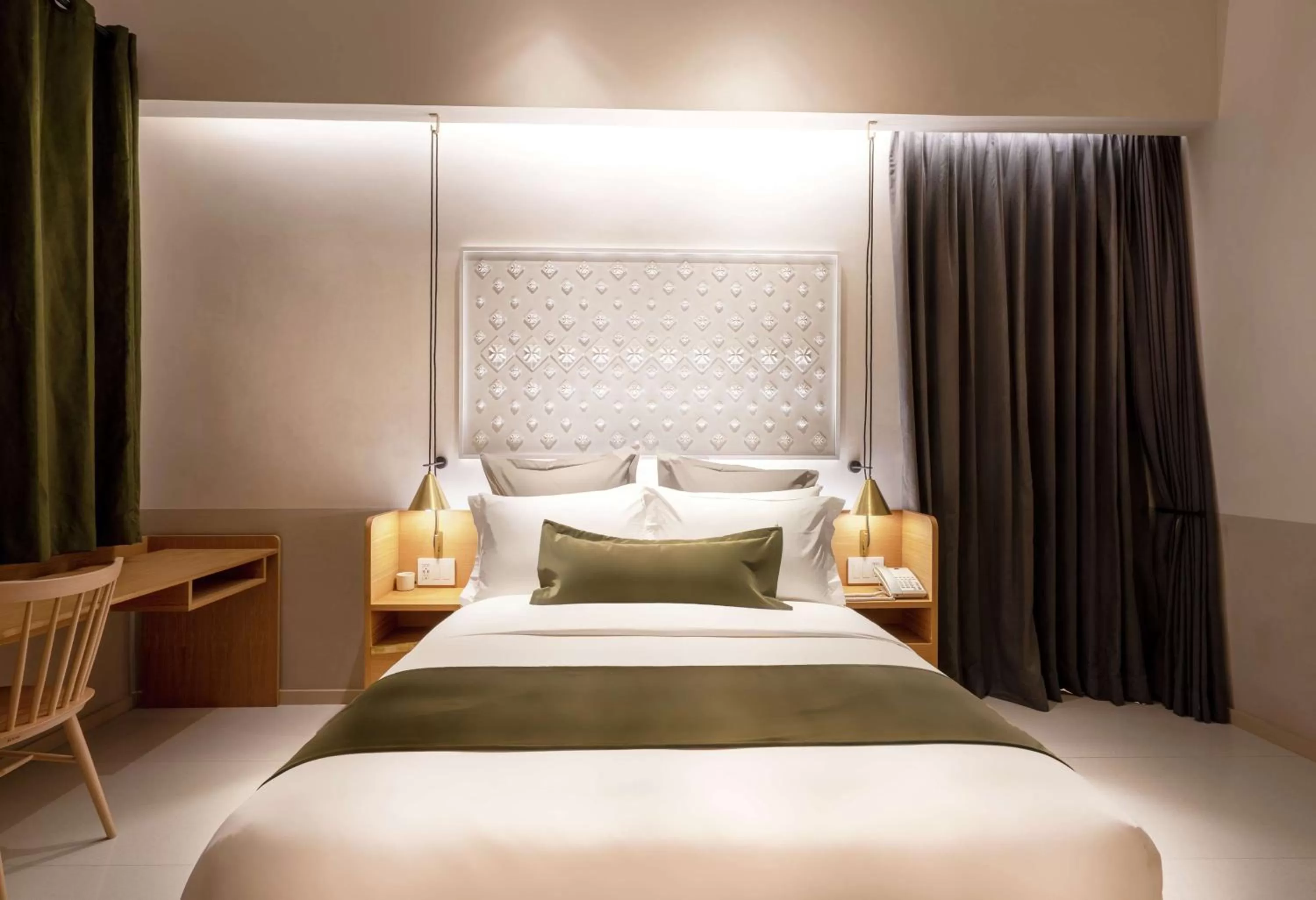 Queen Room in Umbral, Curio Collection By Hilton