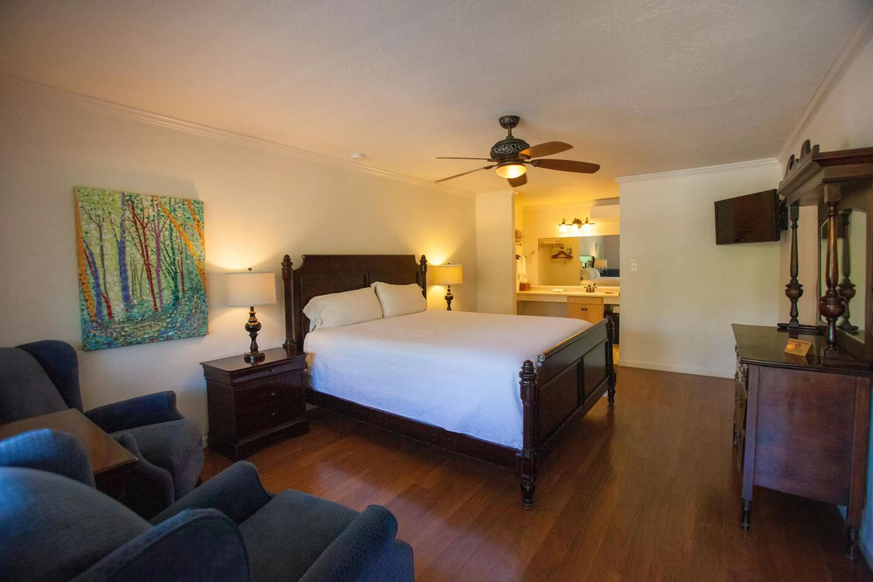 King Room in The Jack London Lodge